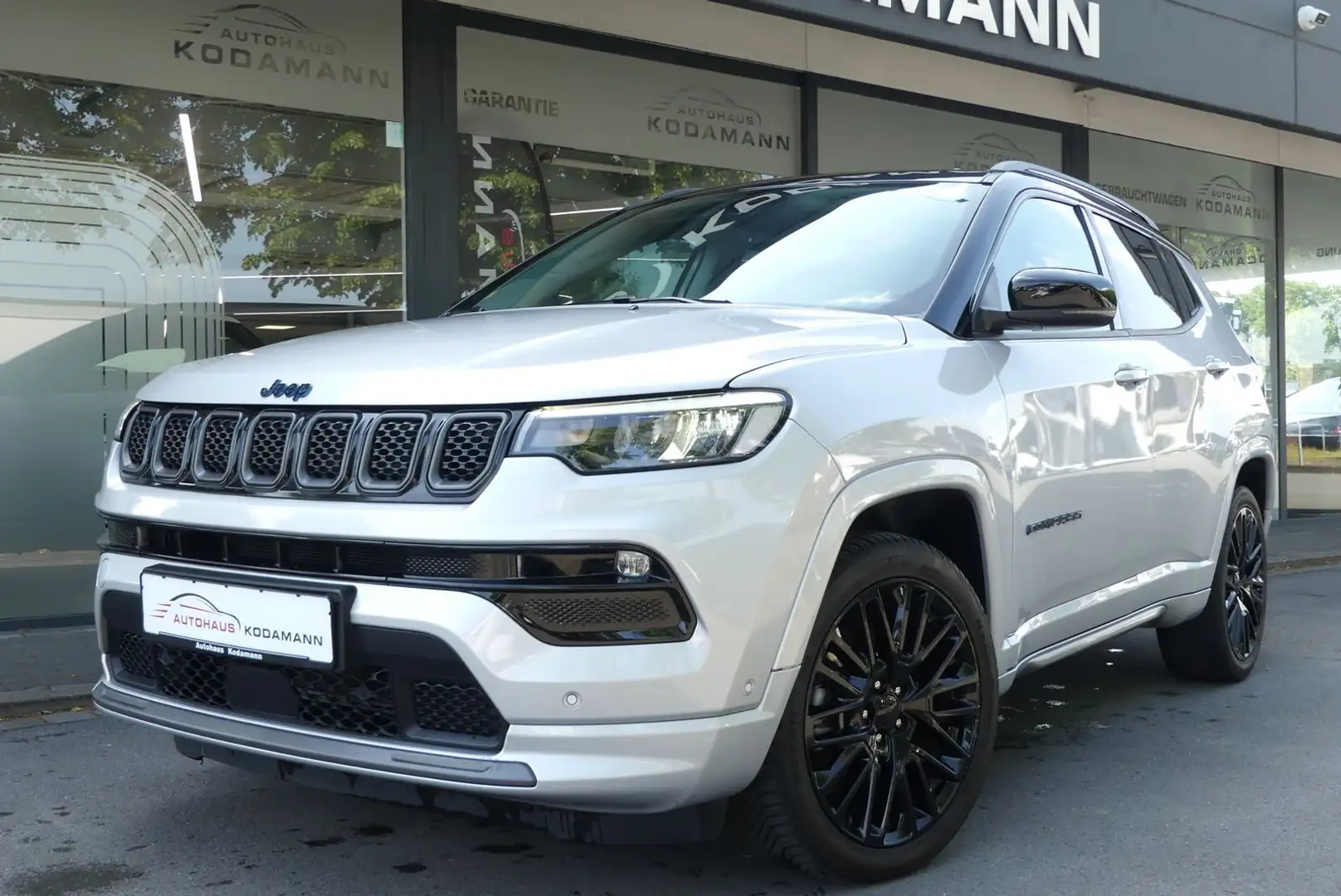 Jeep Compass S Plug-InHybrid 4WD*LED*Kamera*Virtual Ezüst - 1