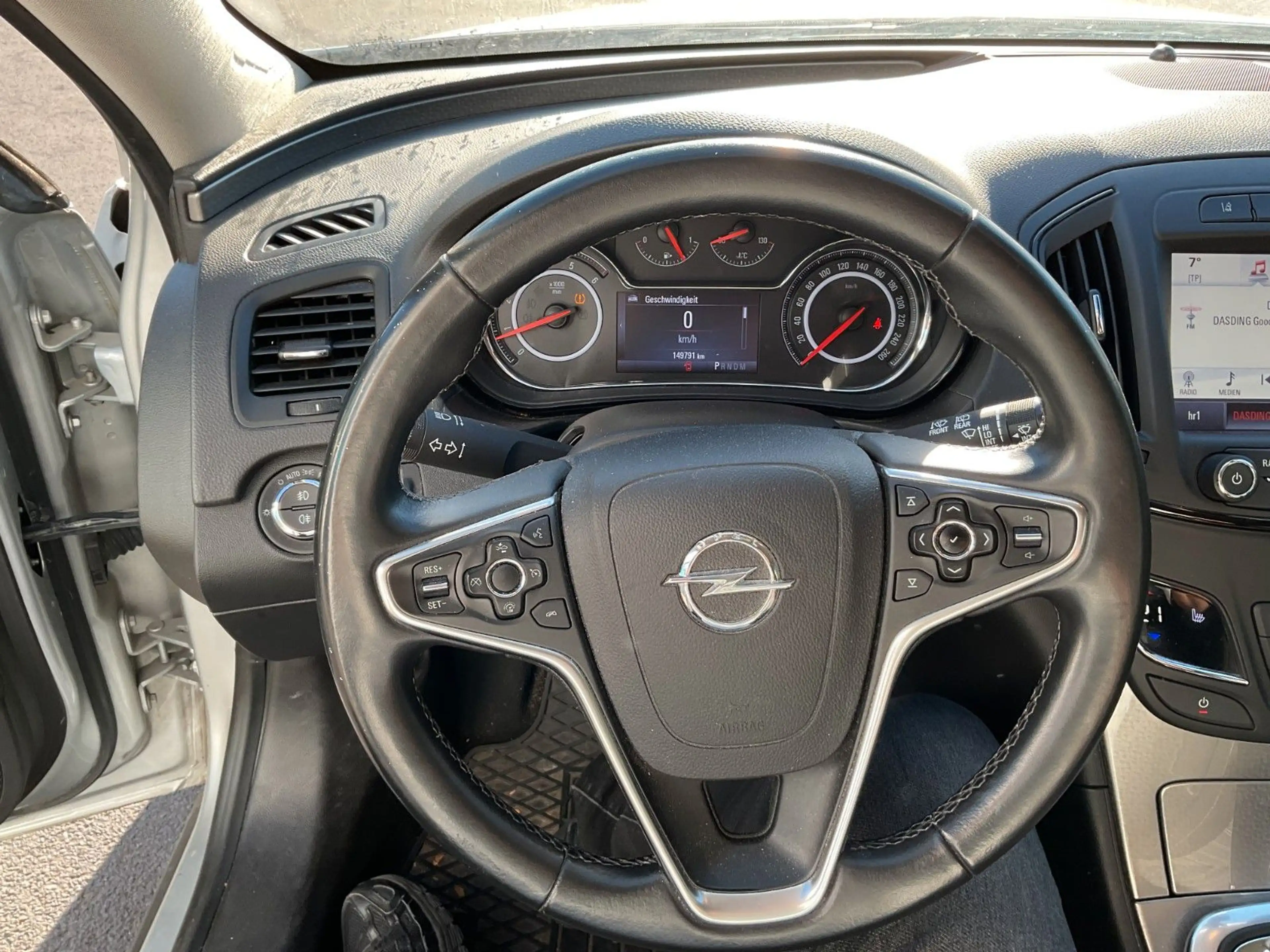 Opel Insignia A 1.6 CDTI Sports Tourer AHK LED Kamera — photo 13