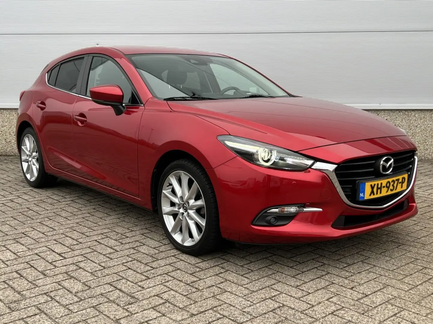 Mazda 3 2.0 120pk Skylease GT Rouge - 2