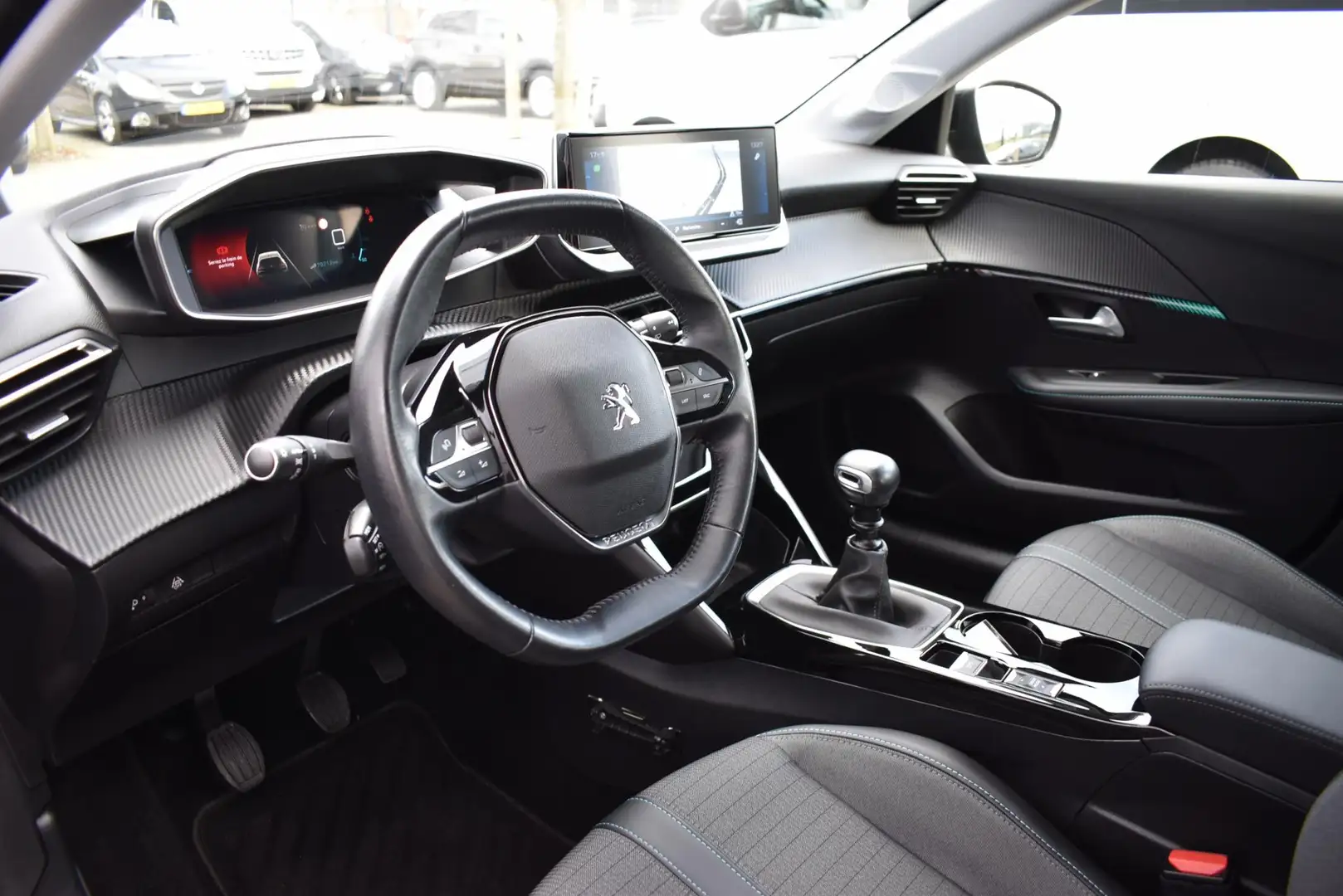 Peugeot 208 1.2 PureTech Allure / navi / camera / pdc Zwart - 2