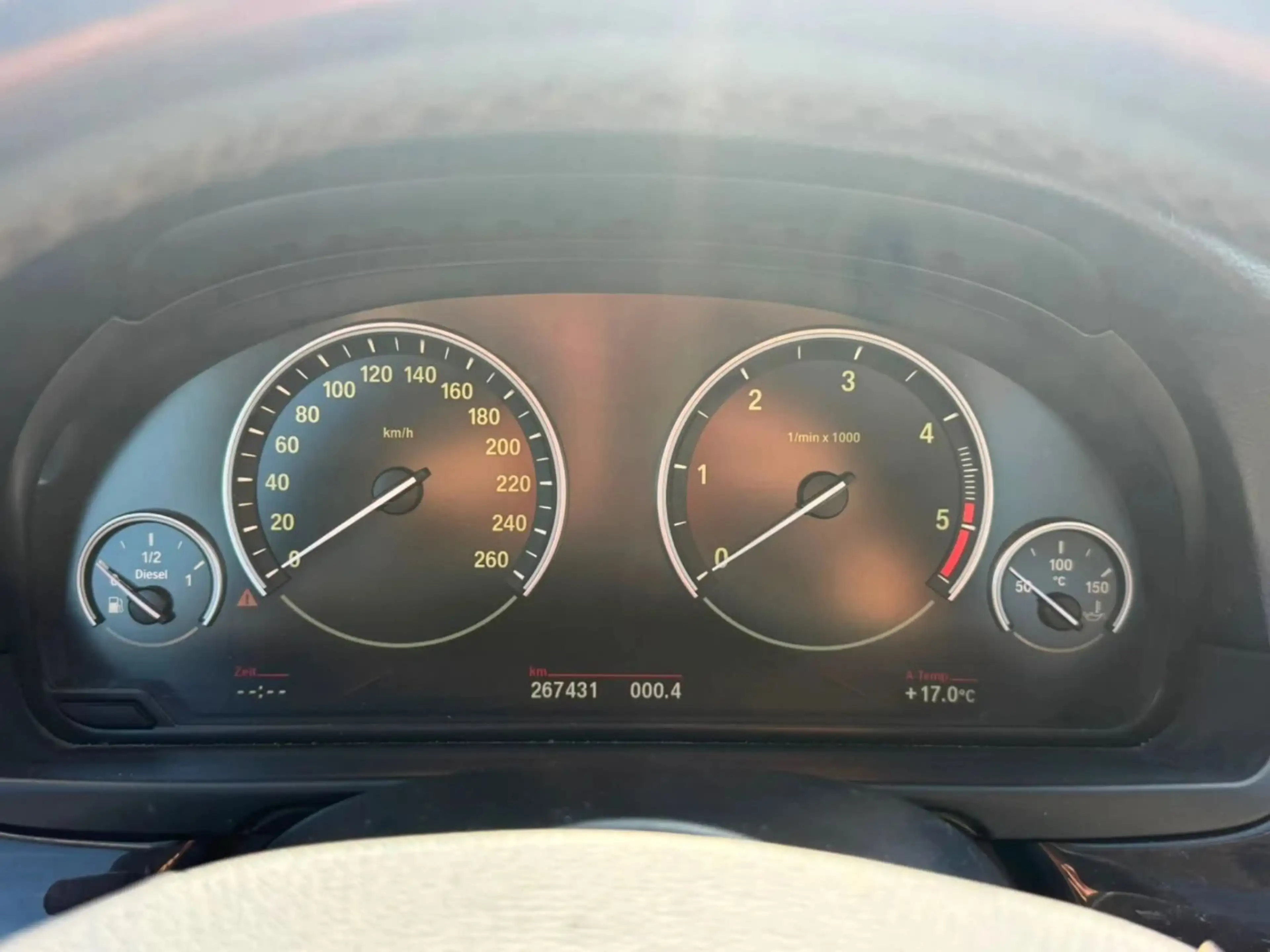 BMW 520 d Limousine Volleder-Navi-eSD-1.Hand — photo 11