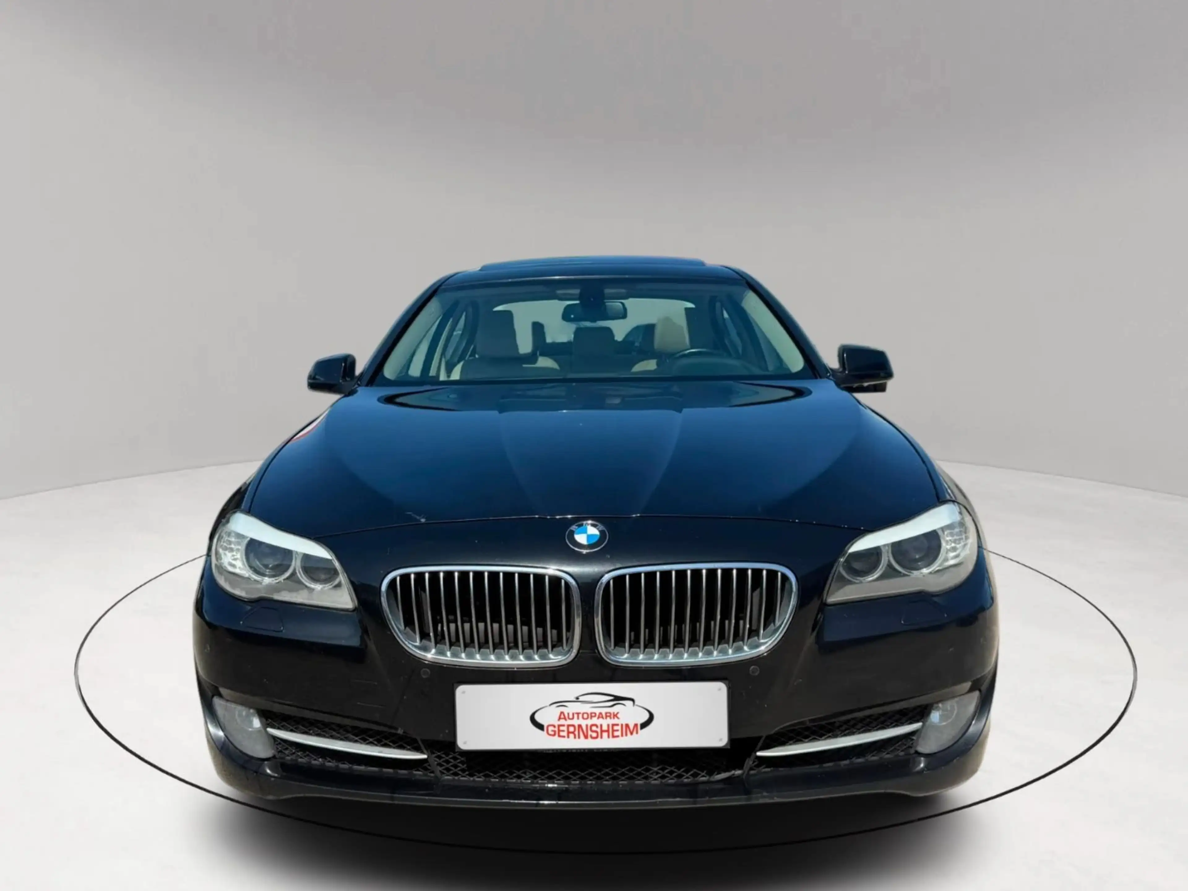 BMW 520 d Limousine Volleder-Navi-eSD-1.Hand — photo 2