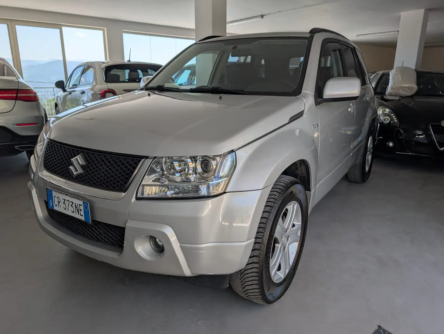 Suzuki Grand Vitara Grand Vitara 5p 1.9 ddis MOTORE NUOVO!!! Argento - 1