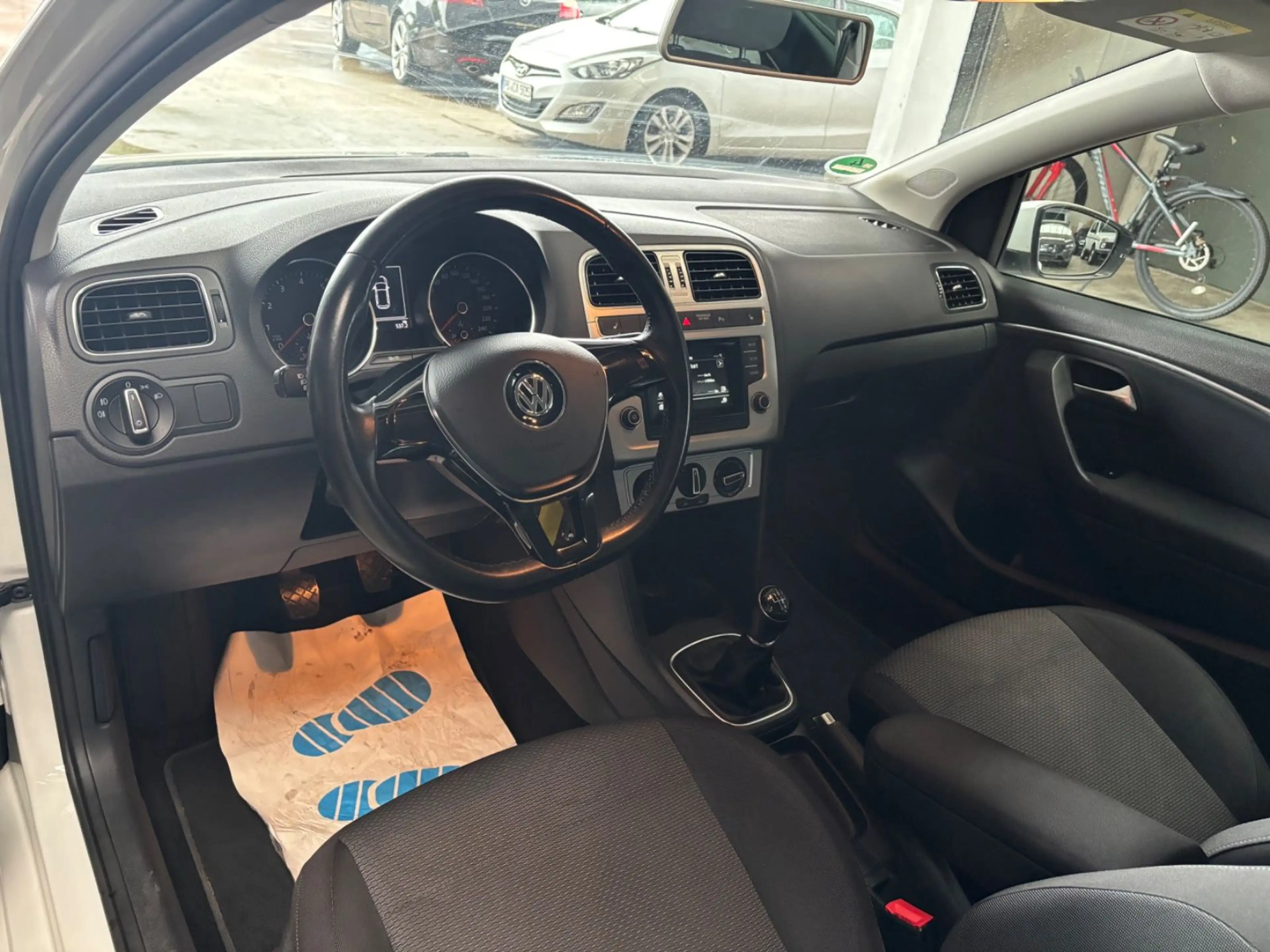 Volkswagen Polo V Highline BMT/Start-Stopp — photo 12