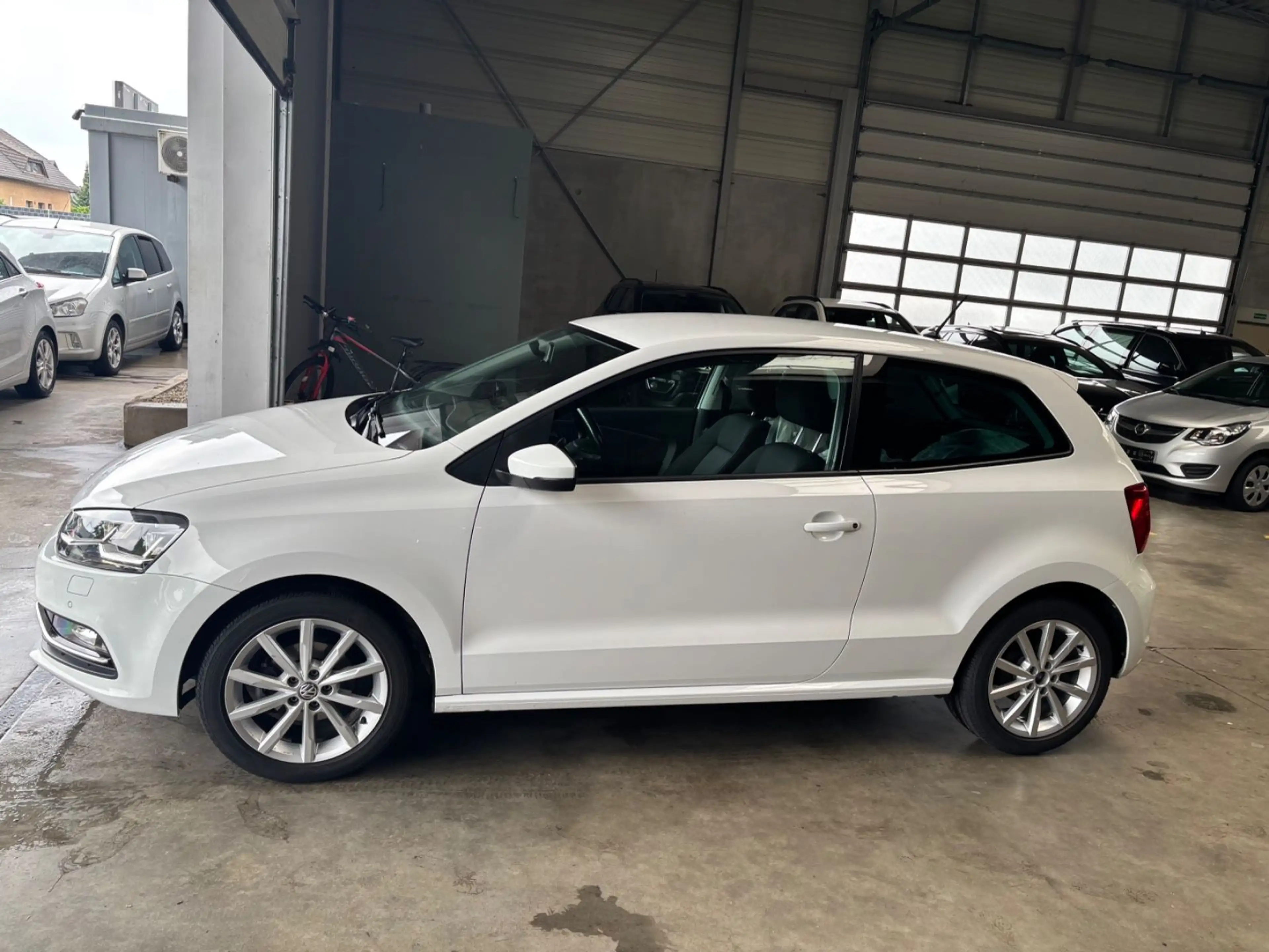 Volkswagen Polo V Highline BMT/Start-Stopp — photo 9