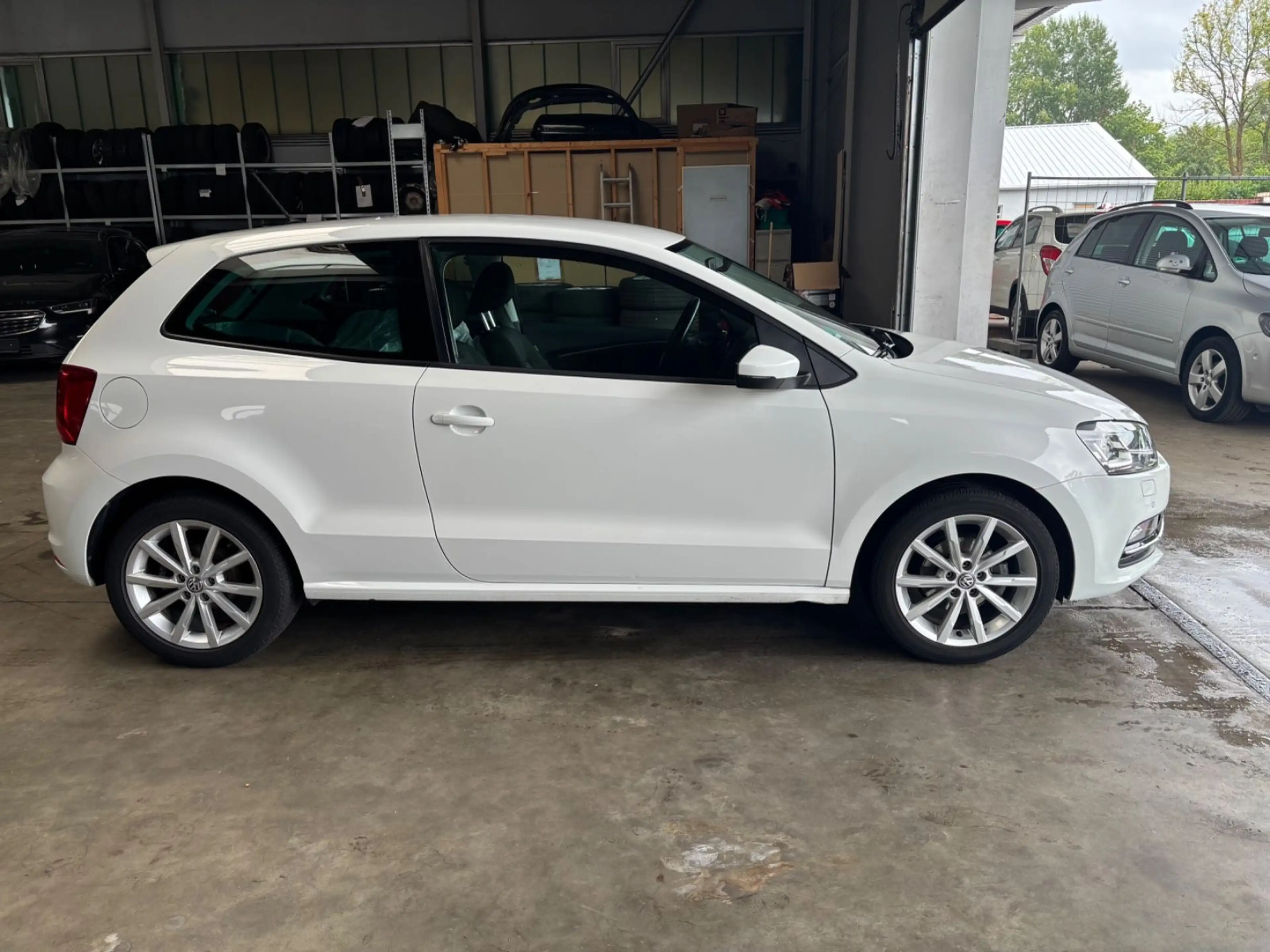 Volkswagen Polo V Highline BMT/Start-Stopp — photo 8