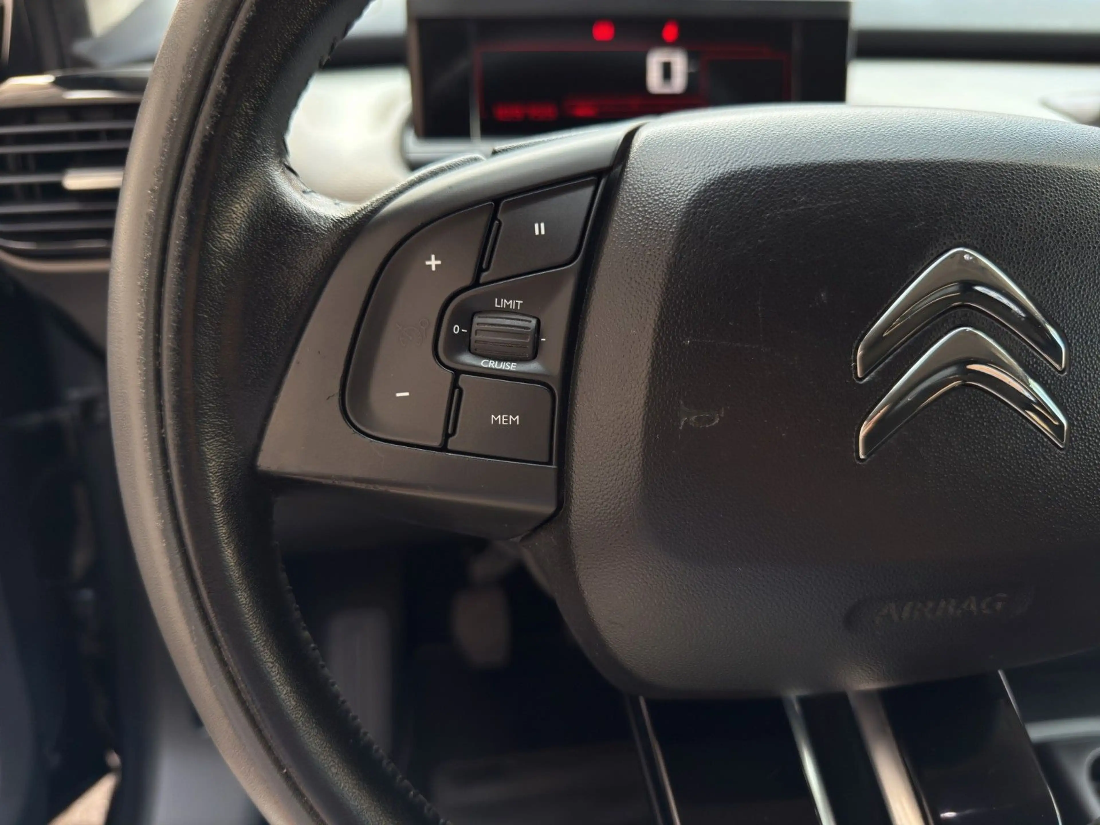 Citroen C4 Cactus Shine *PDC*Bluetooth* — photo 20