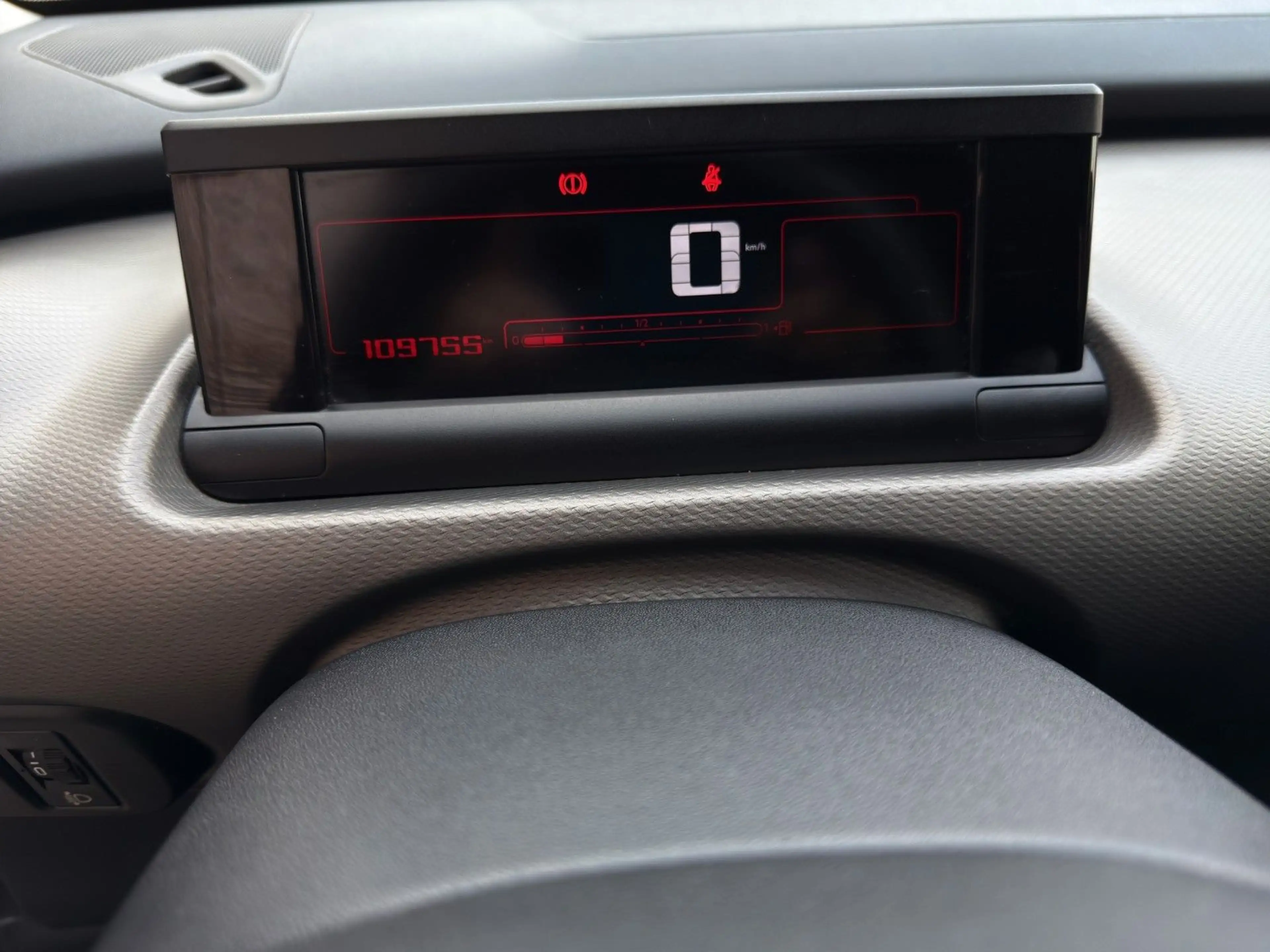 Citroen C4 Cactus Shine *PDC*Bluetooth* — photo 24