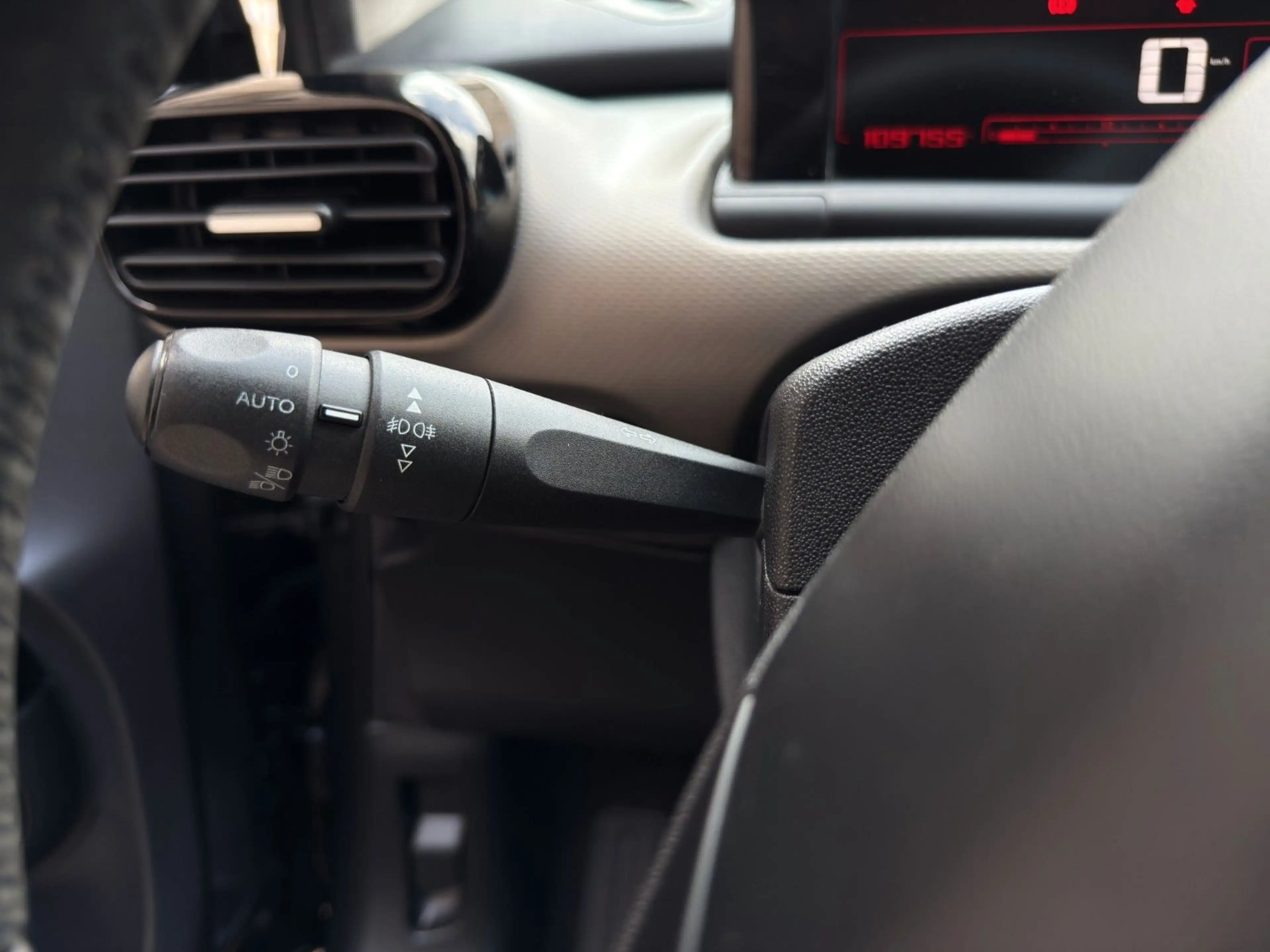 Citroen C4 Cactus Shine *PDC*Bluetooth* — photo 22