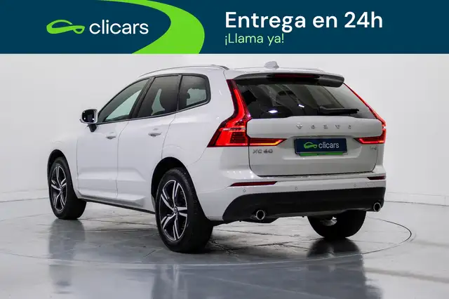 Volvo XC60 view 9