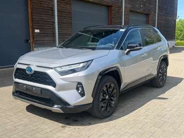 2.5 HYBRID 218hk Full Option