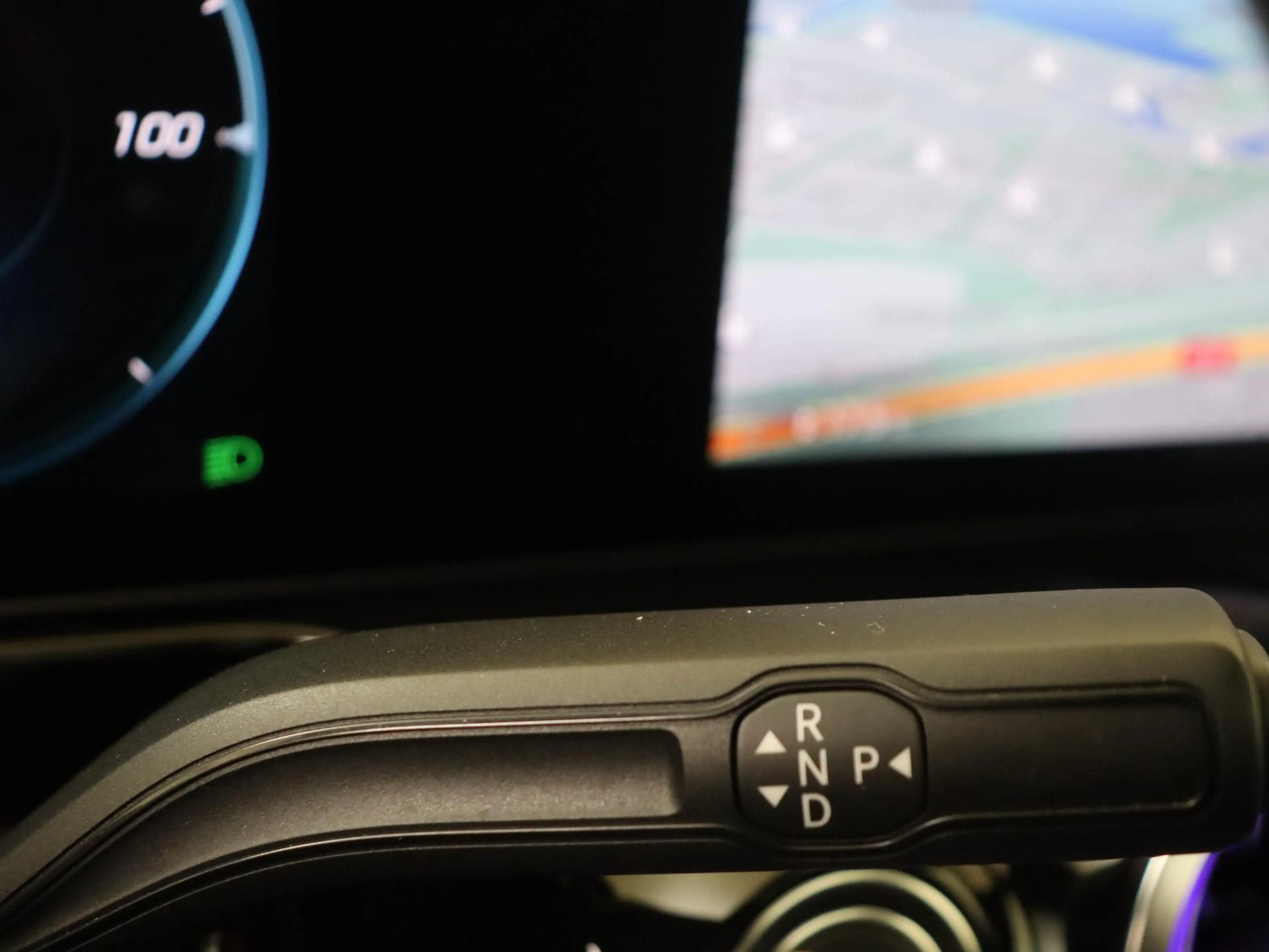 Mercedes-Benz EQA 250 Business Solution AMG 67 kWh — photo 13