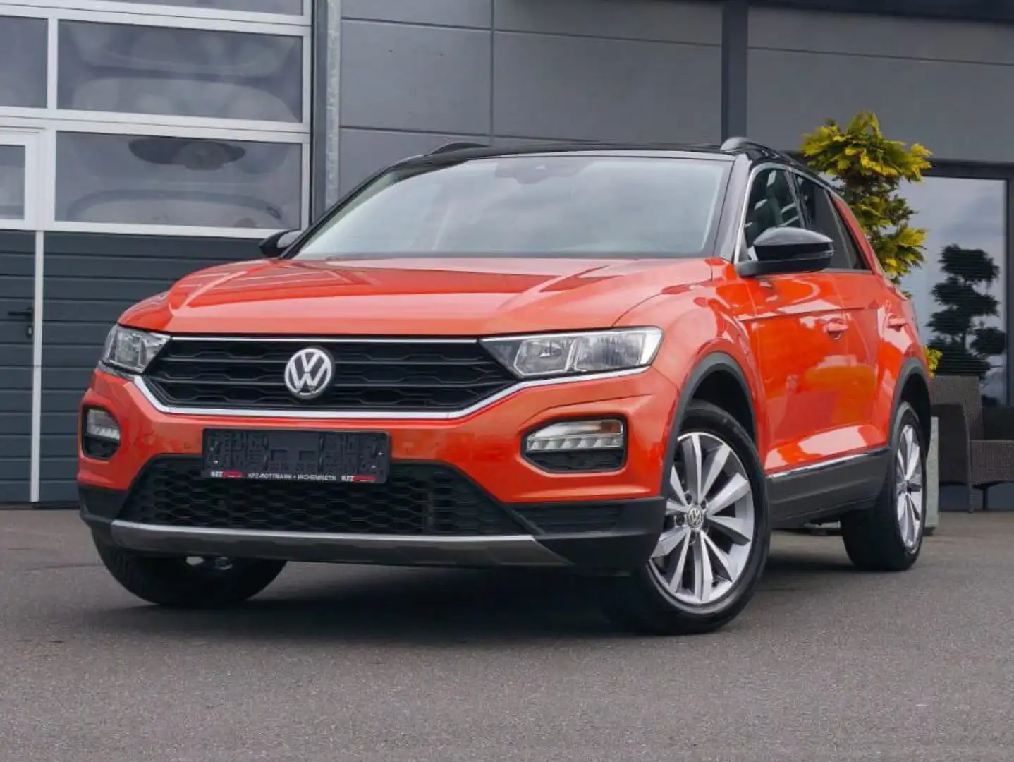 Volkswagen T-Roc Style Pano Dach Orange - 1