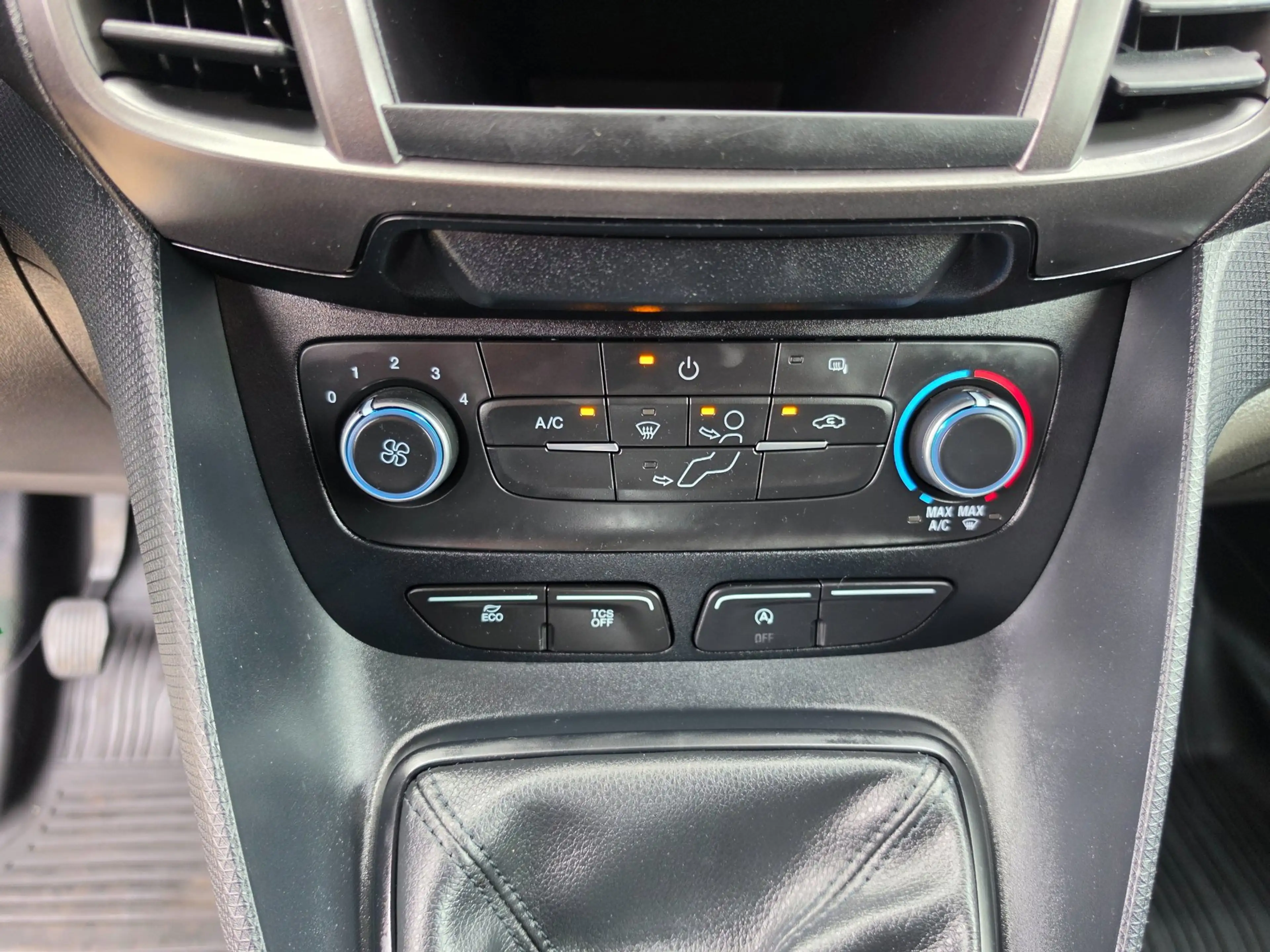 Ford Transit Connect 1.0 Ecoboost L1 Trend Airco Cruise Connected Benzi — photo 14