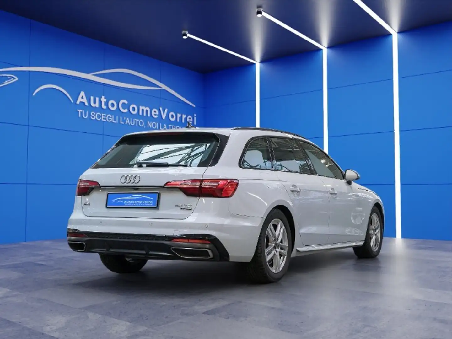 Audi A4 A4 Avant 40 TDI quattro S tronic S line edition Beige - 2