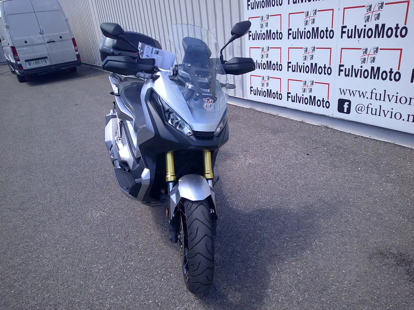 Honda X-ADV - 2