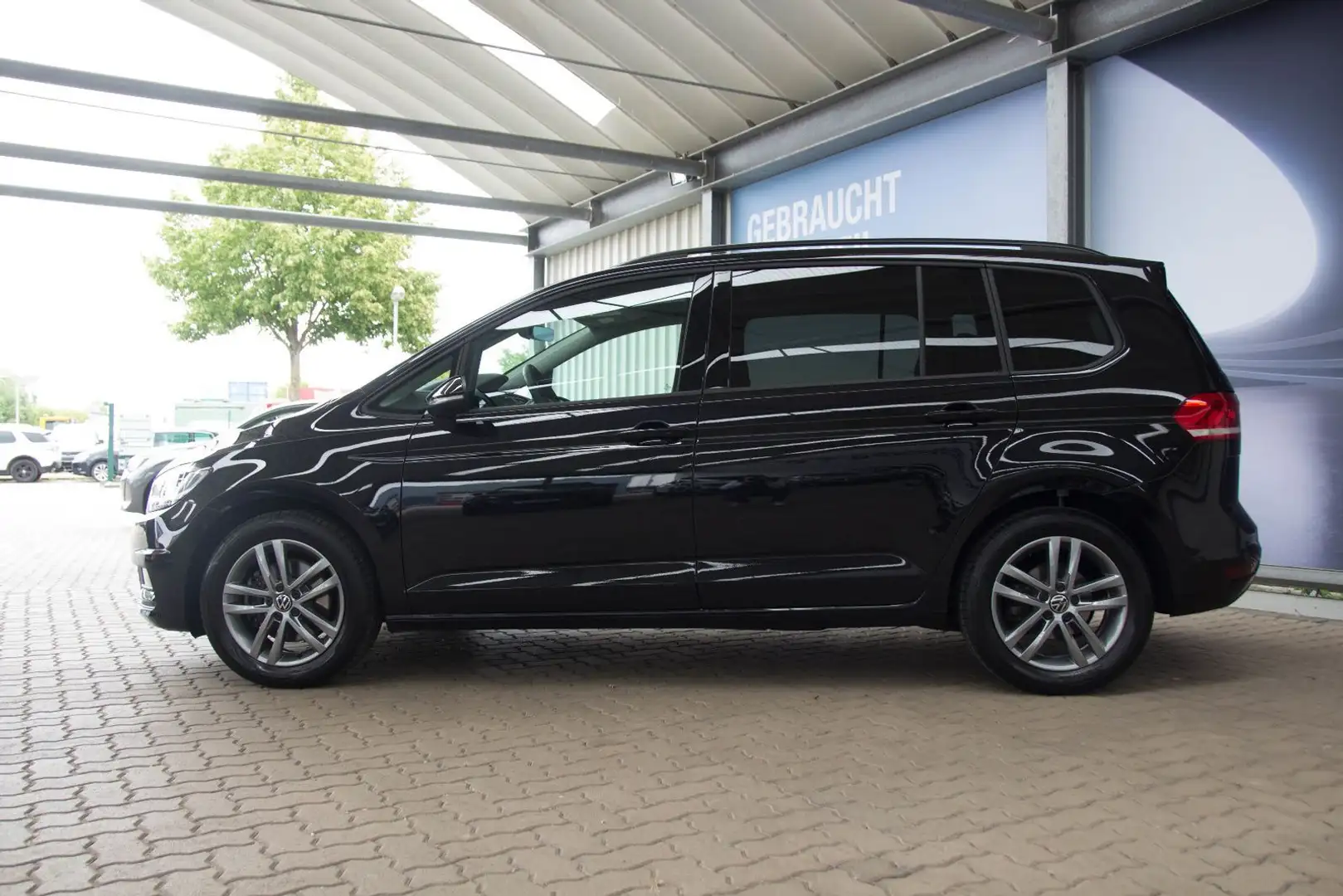 Volkswagen Touran 1.5 TSI Comfortline 7-Sitze/E-HECKKLAPPE Nero - 2