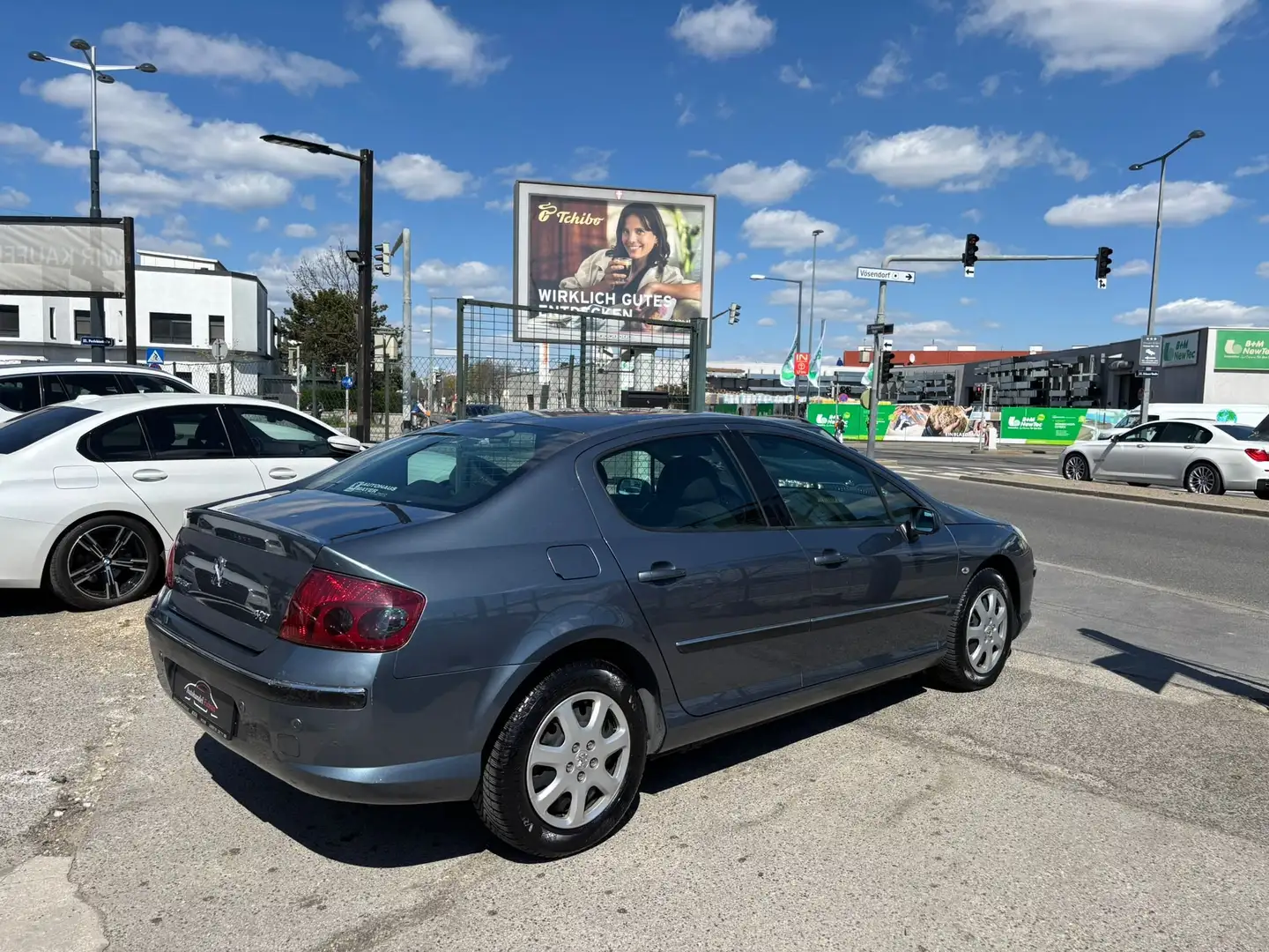 Peugeot 407 Premium 2,0 HDI 136PS mit PICKERL 09/26 Parkhilfe Grau - 2