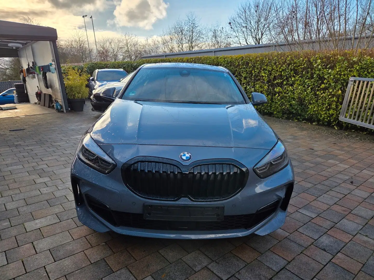 BMW 120 M Sport LivePR HUD Pano ACC H/K Cam 18 Ufrei Gri - 2