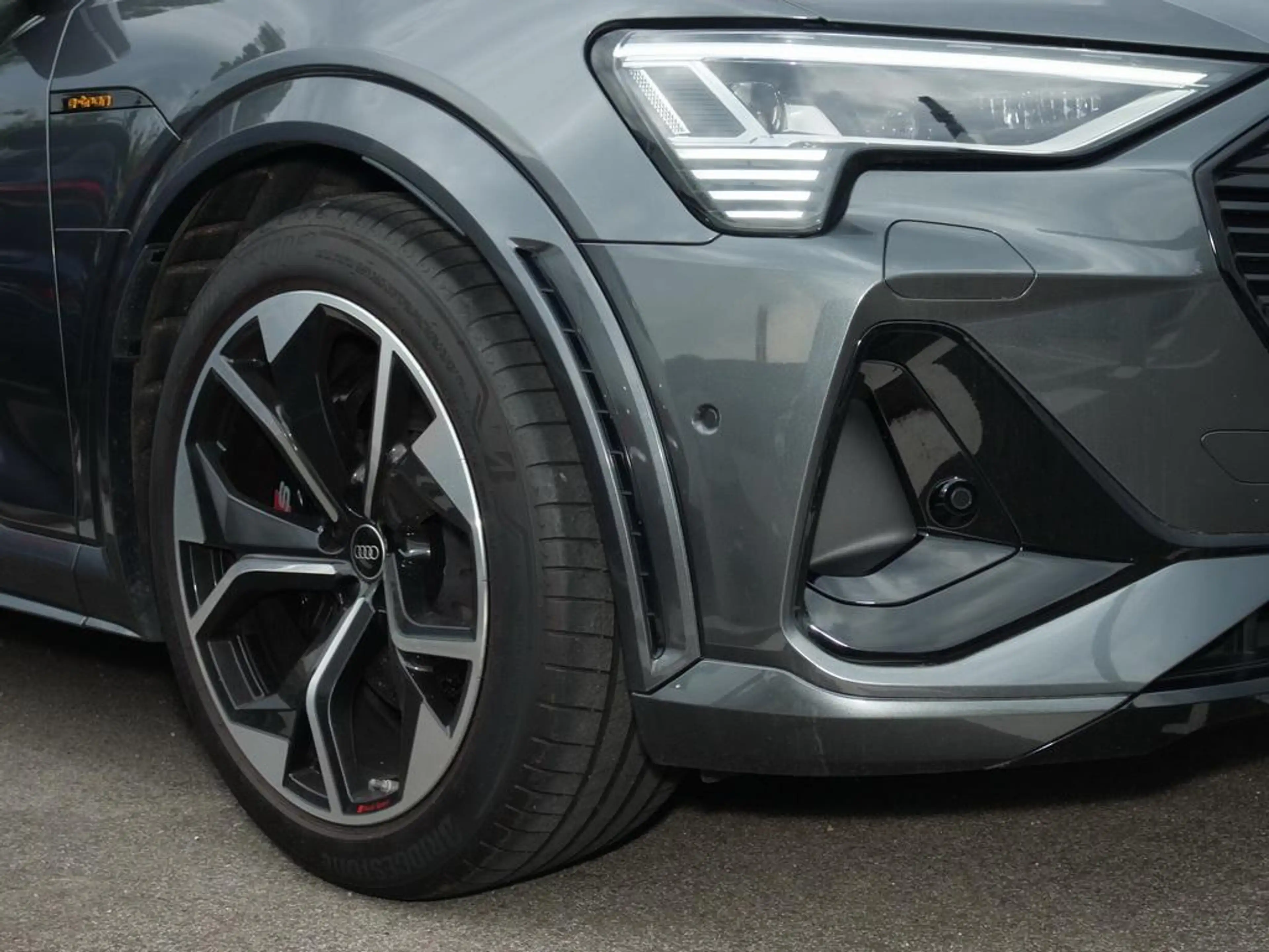 Audi e-tron S quattro ACC+B&O+Head-Up+MATRIX+ALU-21´ — photo 10