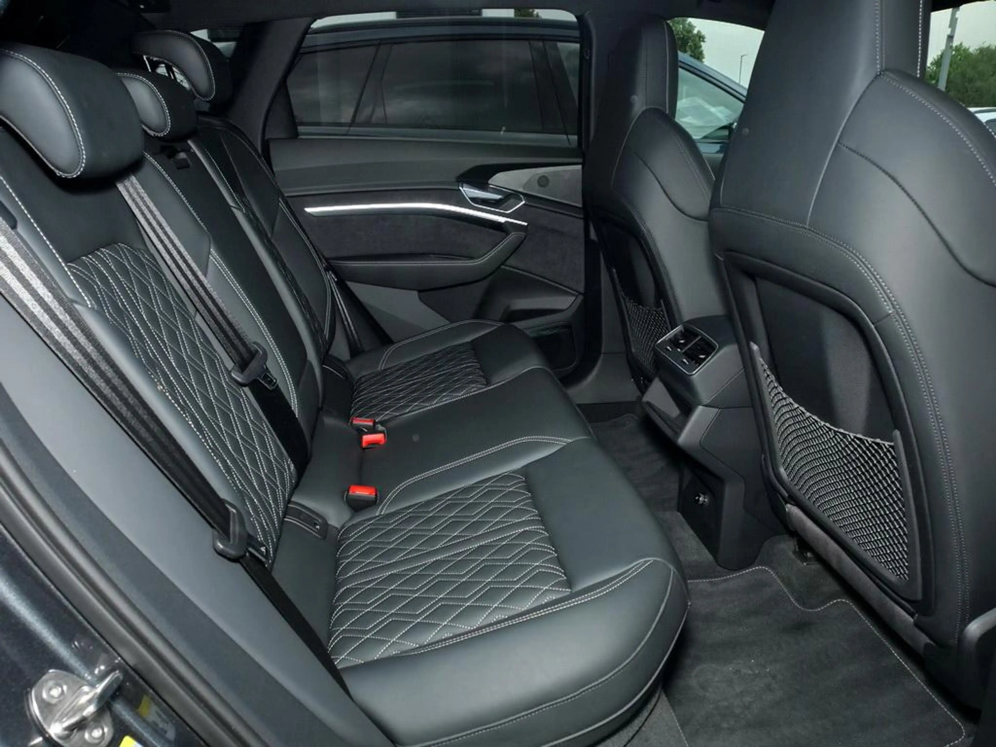 Audi e-tron S quattro ACC+B&O+Head-Up+MATRIX+ALU-21´ — photo 5