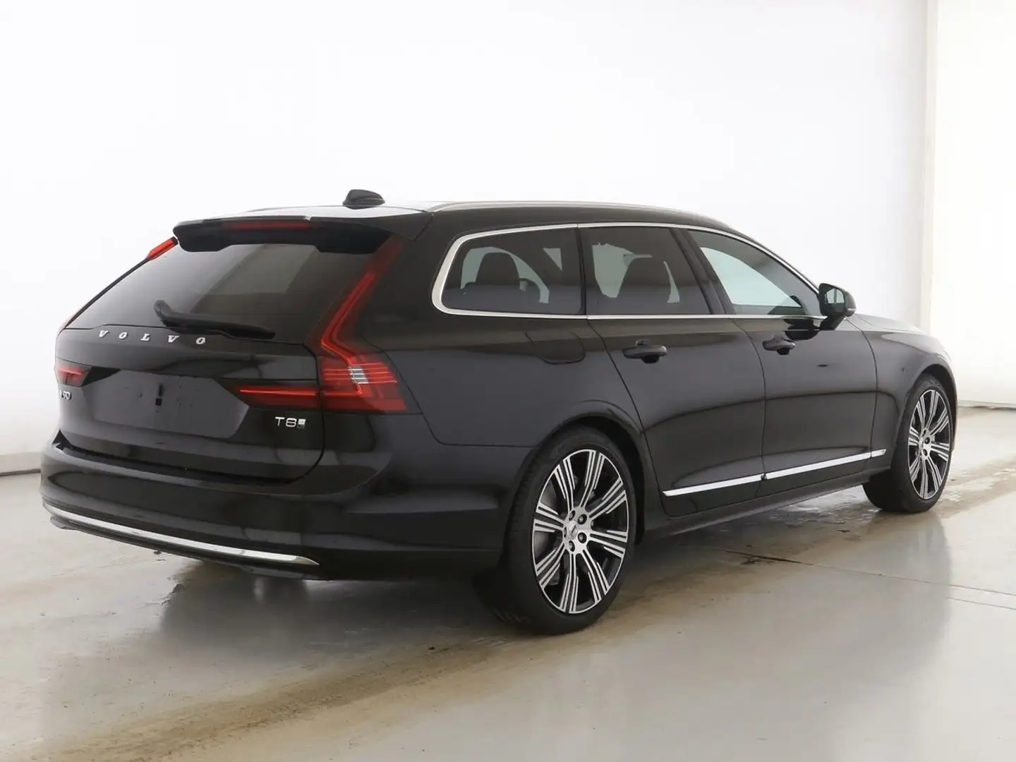 Volvo V90 T8 Ultra Bright Recharge Plug-In Hybrid A Noir - 2