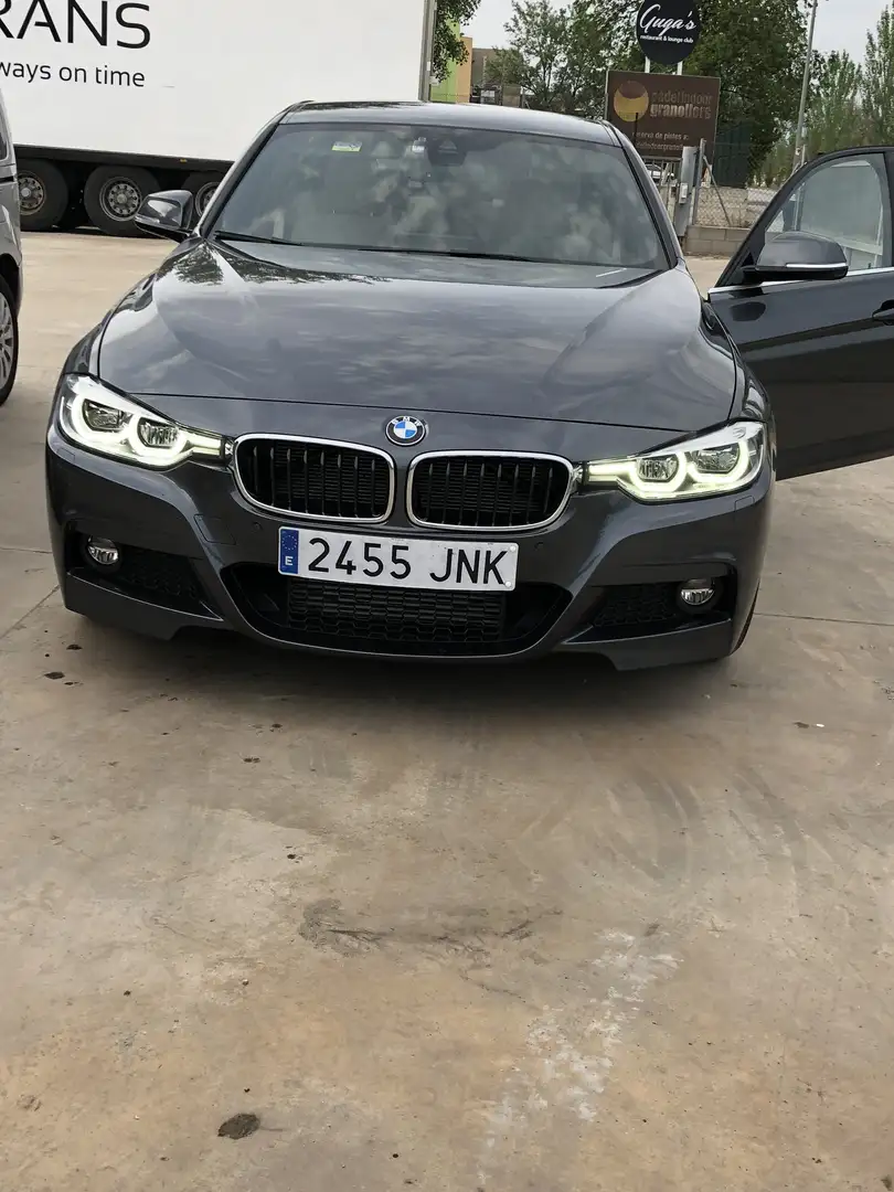 BMW 330 330d Aut. M Sport - 1