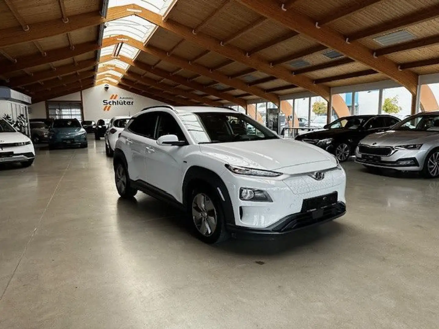 Hyundai KONA EV Style 64 kWh Navi+FA-Paket Blanc - 1