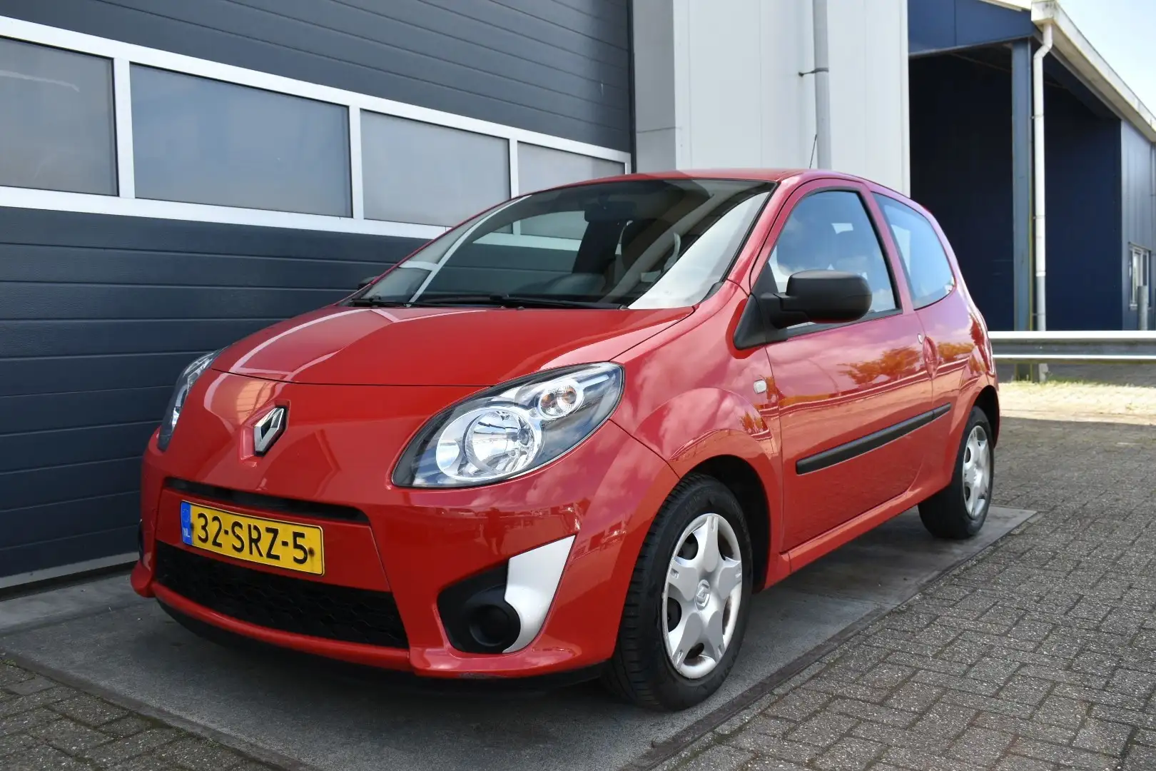 Renault Twingo 1.2-16V Authentique Rood - 1