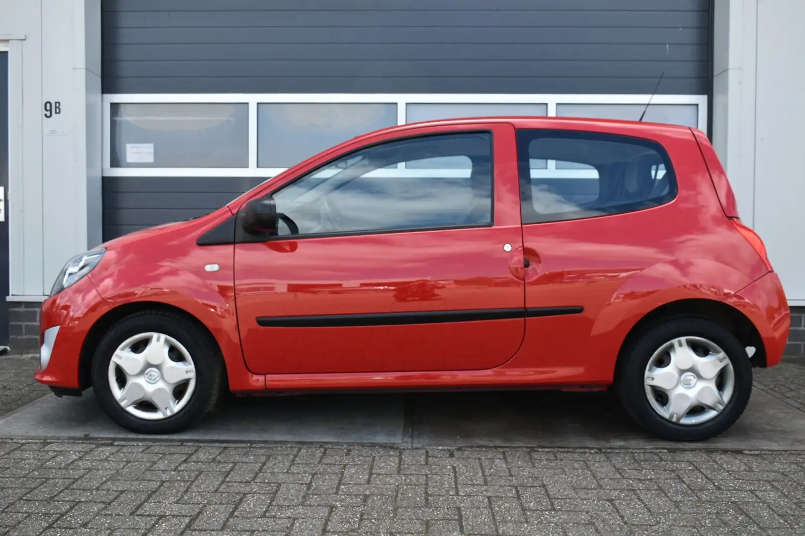Renault Twingo 1.2-16V Authentique Rood - 2