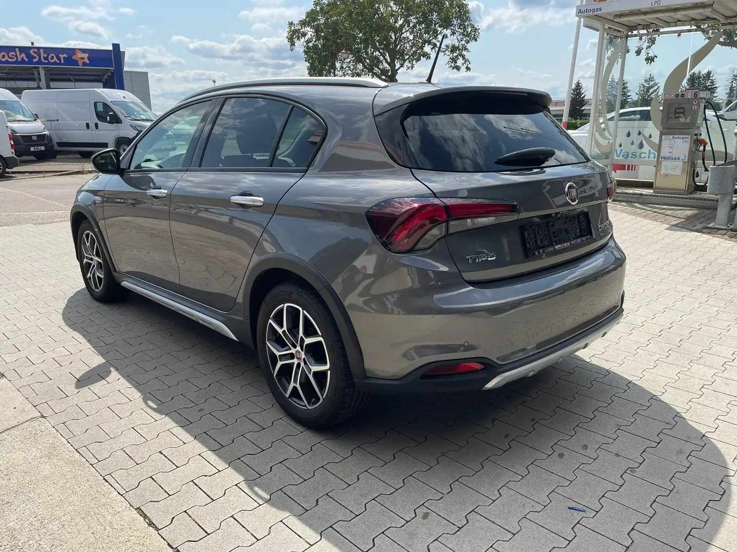 Fiat Tipo Cross 1.0 - 2