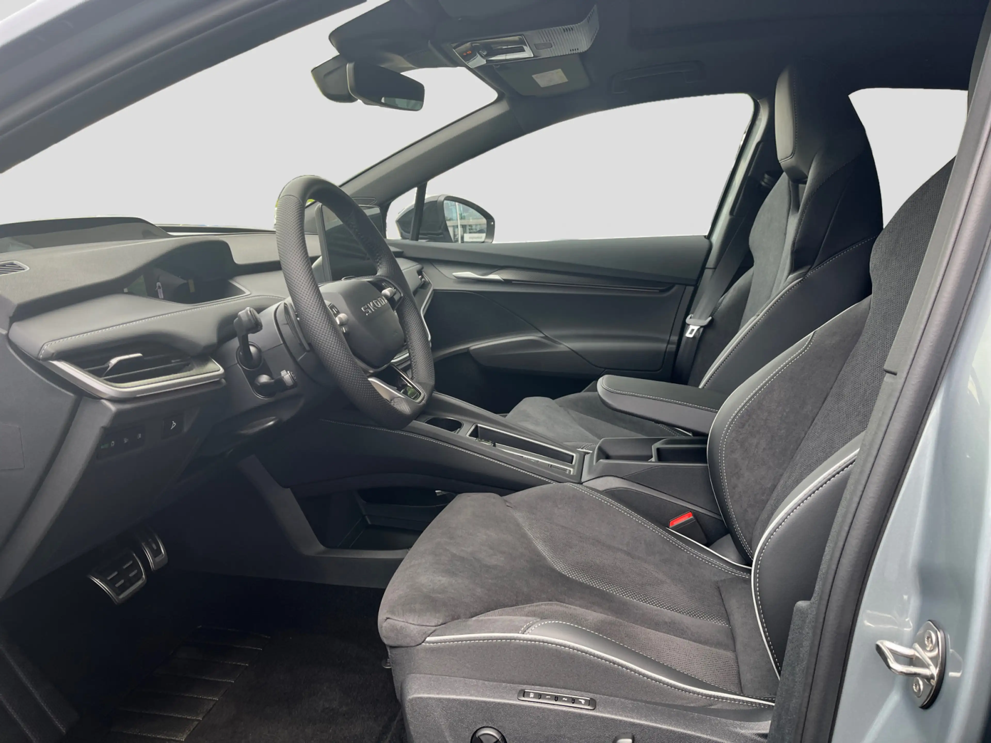 Skoda Enyaq 85 Sportline AHK PanoSD 21"Alu Advanced — photo 10
