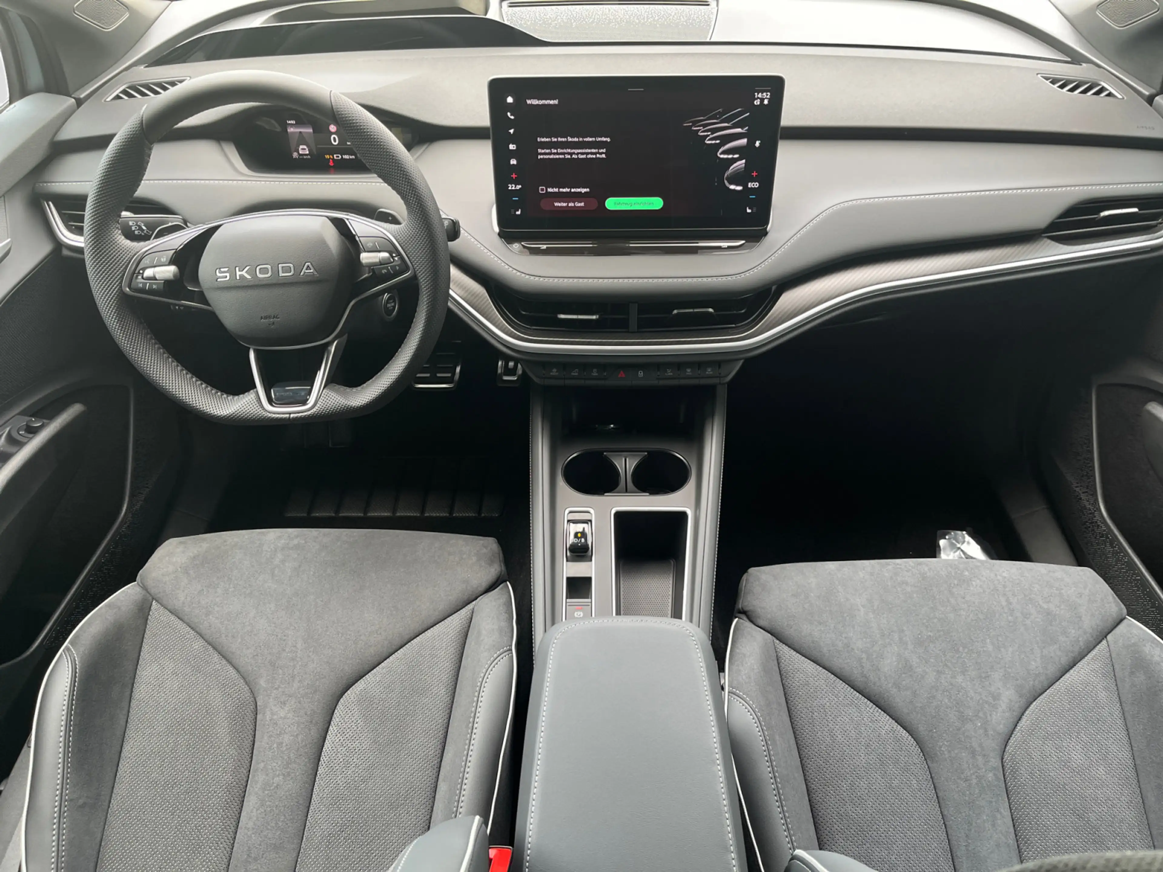 Skoda Enyaq 85 Sportline AHK PanoSD 21"Alu Advanced — photo 6