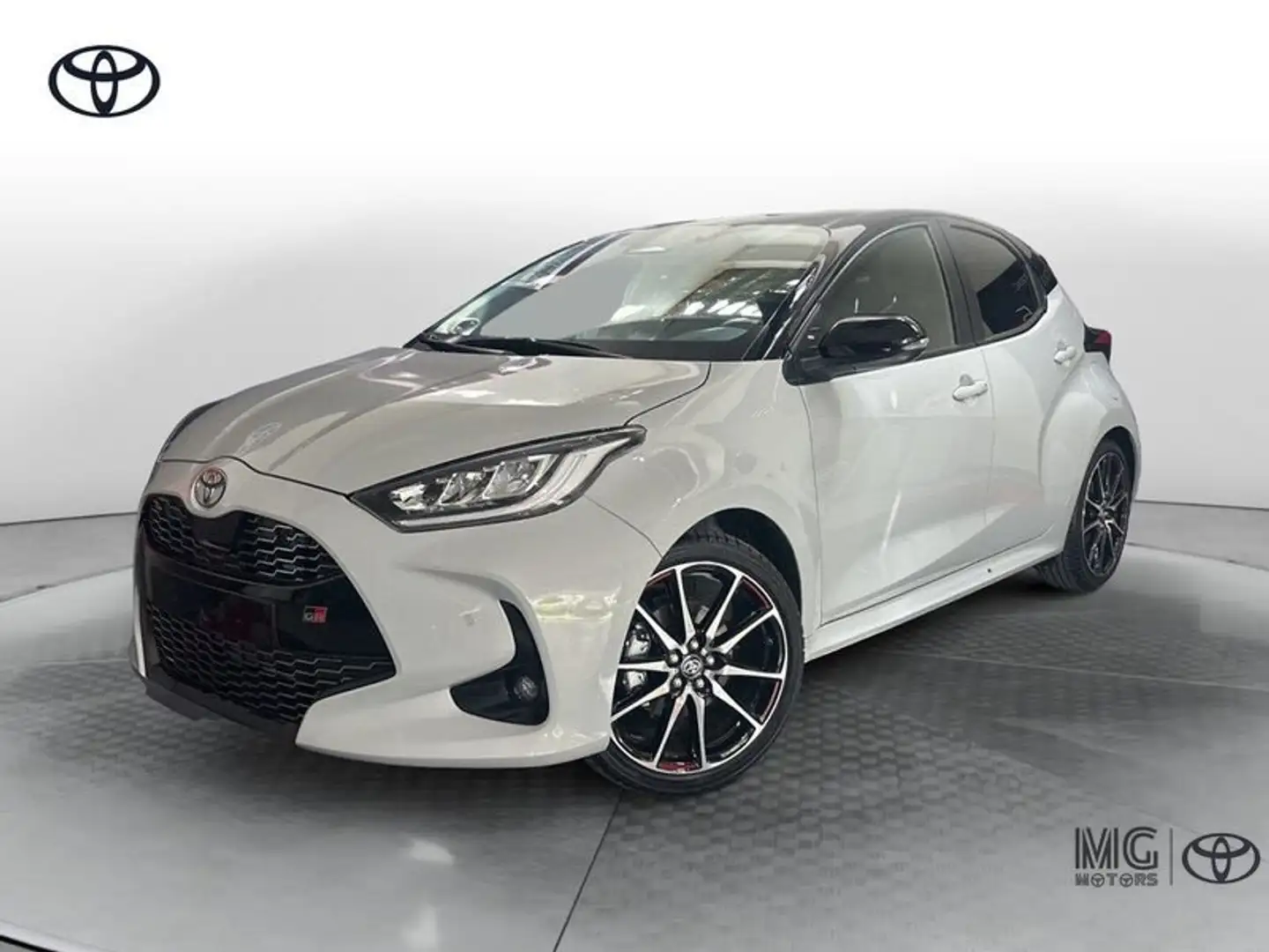 Toyota Yaris 1.5 130 Hybrid 5 porte GR Sport - 1