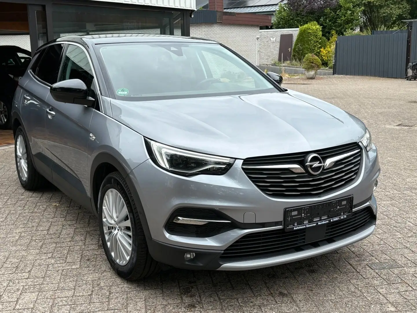 Opel Grandland X Innovation *LED*TEILLEDER*AHK* Gris - 2