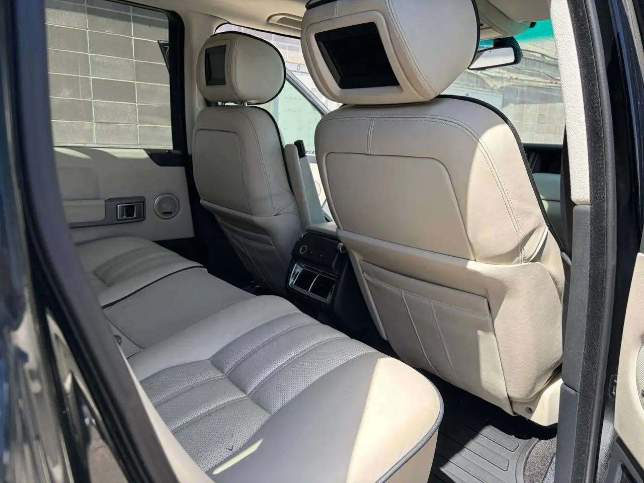 Land Rover Range Rover снимка Land Rover Range Rover