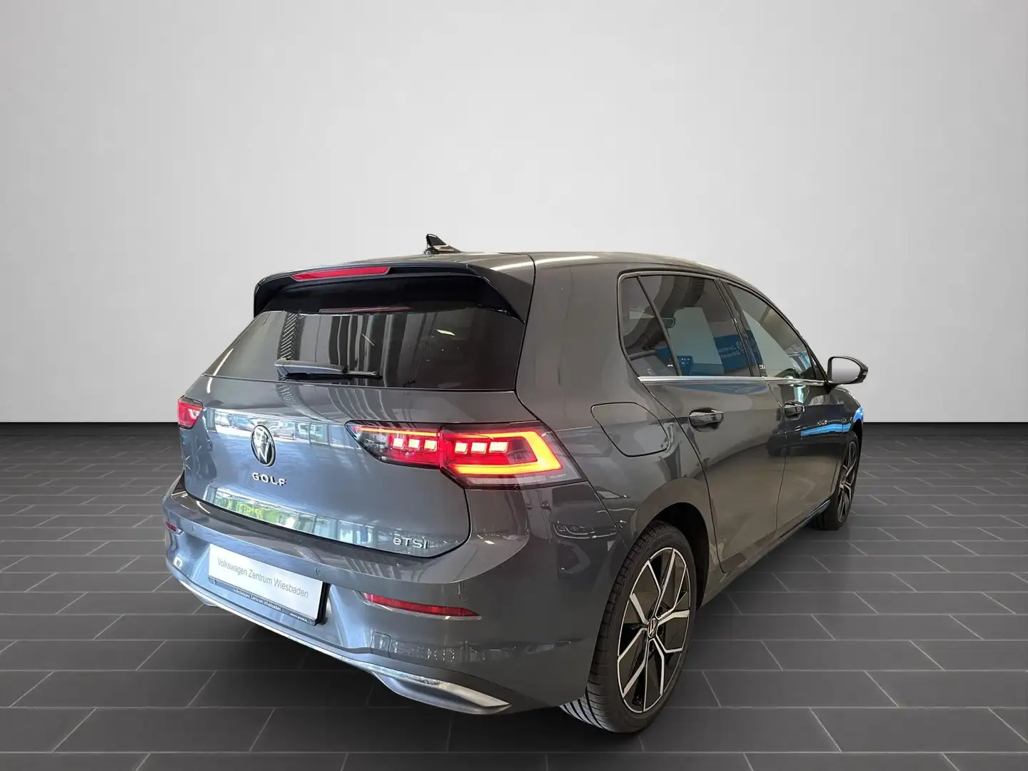 Volkswagen Golf VIII 1.5 TSI DSG 50 JAHRE, Navi, Sitzh., Pa Gris - 2