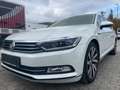 Volkswagen Passat Variant Passat R-Line/4-Motion/DSG/LEDER/STANDHZG/AHK Weiß - thumbnail 1