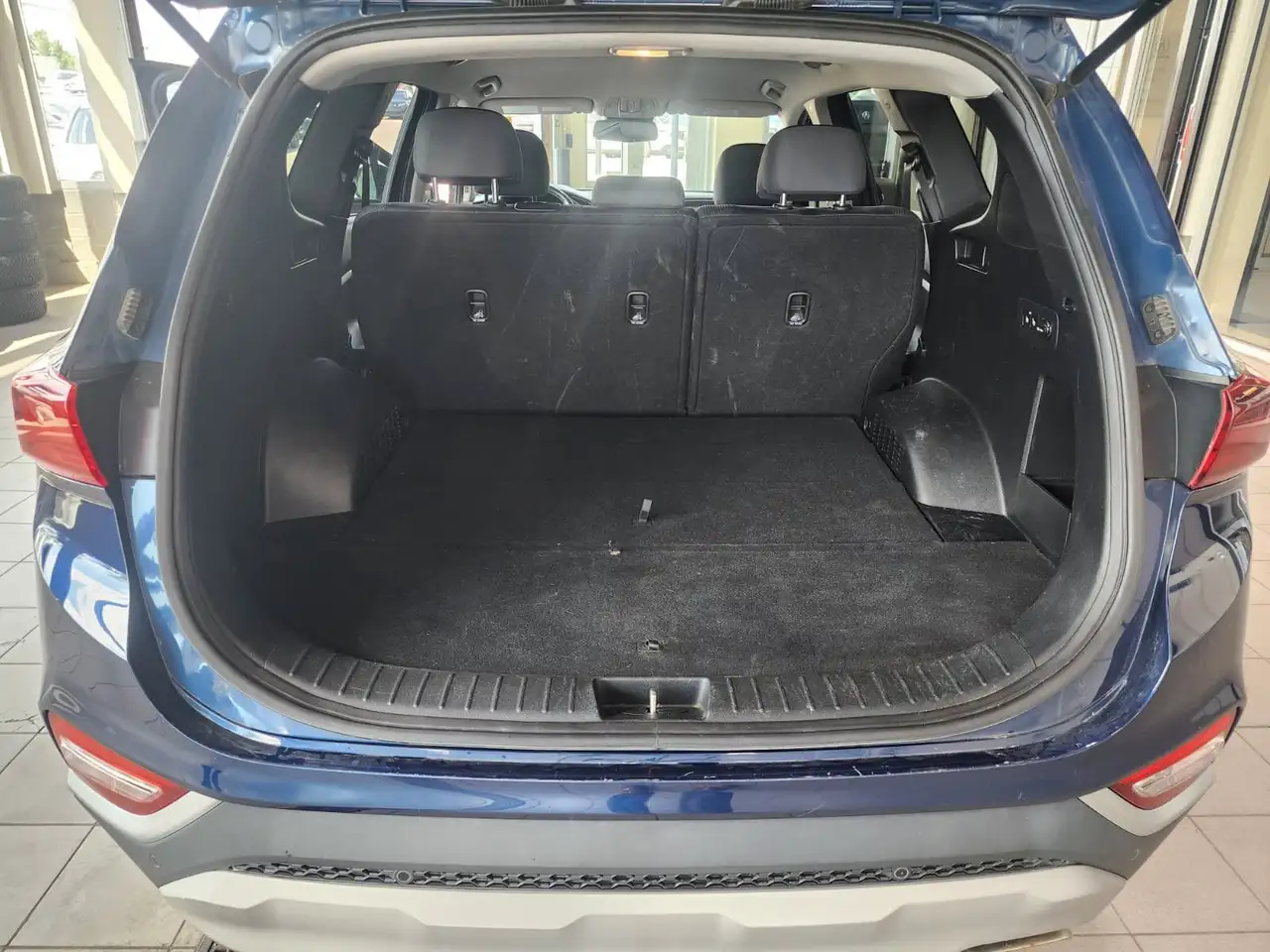 Hyundai SANTA FE photo Hyundai SANTA FE