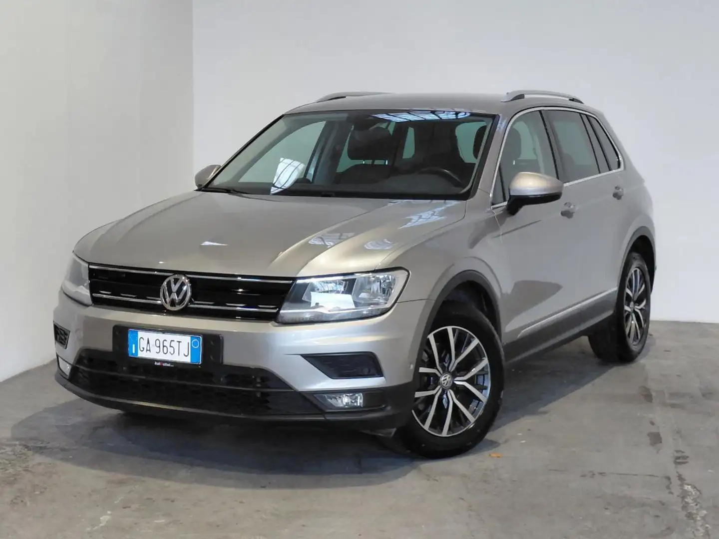 Volkswagen Tiguan 2.0 TDI 150cv DSG Business PREZZO VERO Argento - 1