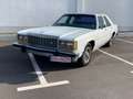 Ford Crown Ford LTD Crown Victoria V8 Wit - thumbnail 3