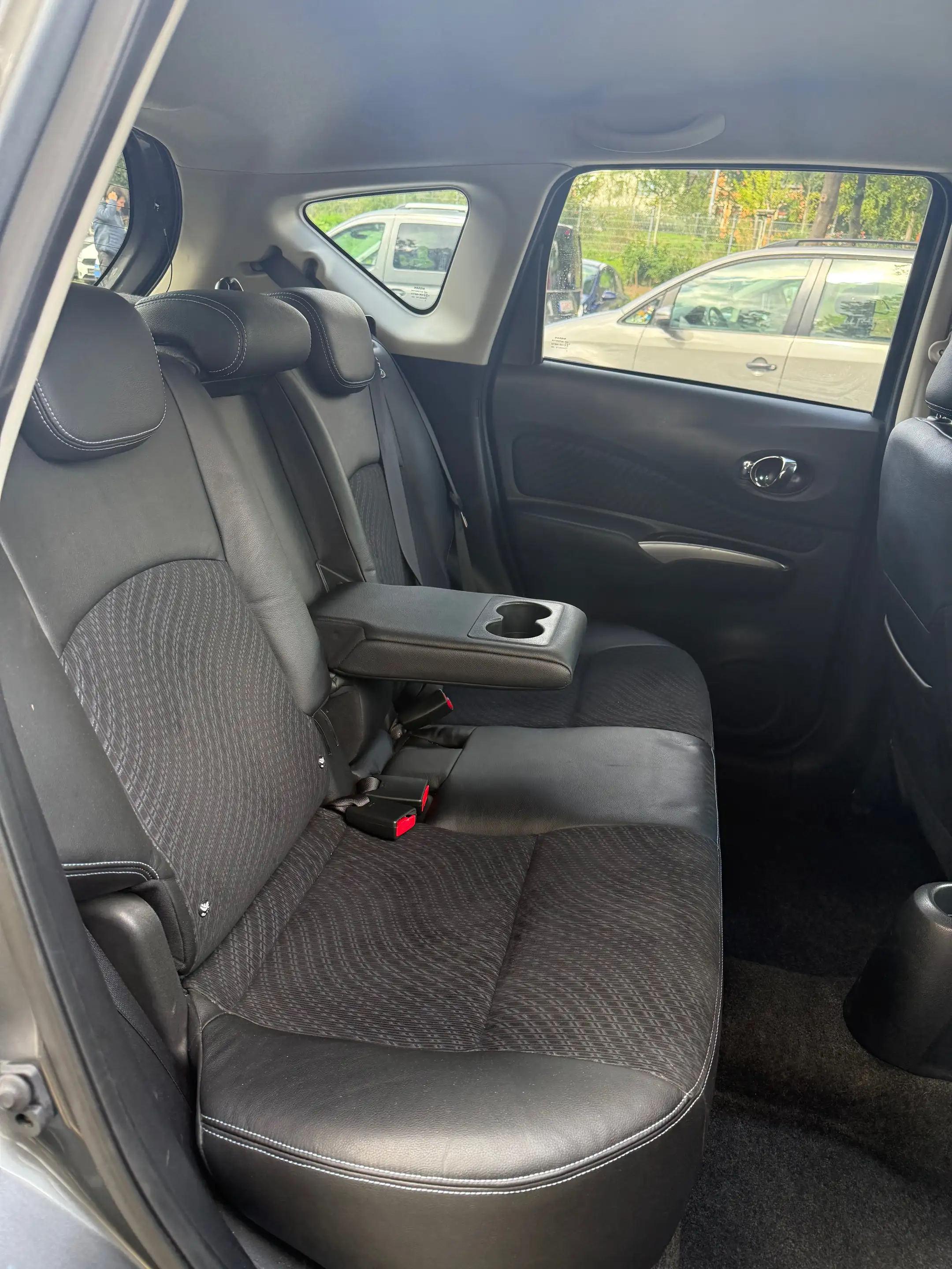 Nissan Note Tekna — photo 10