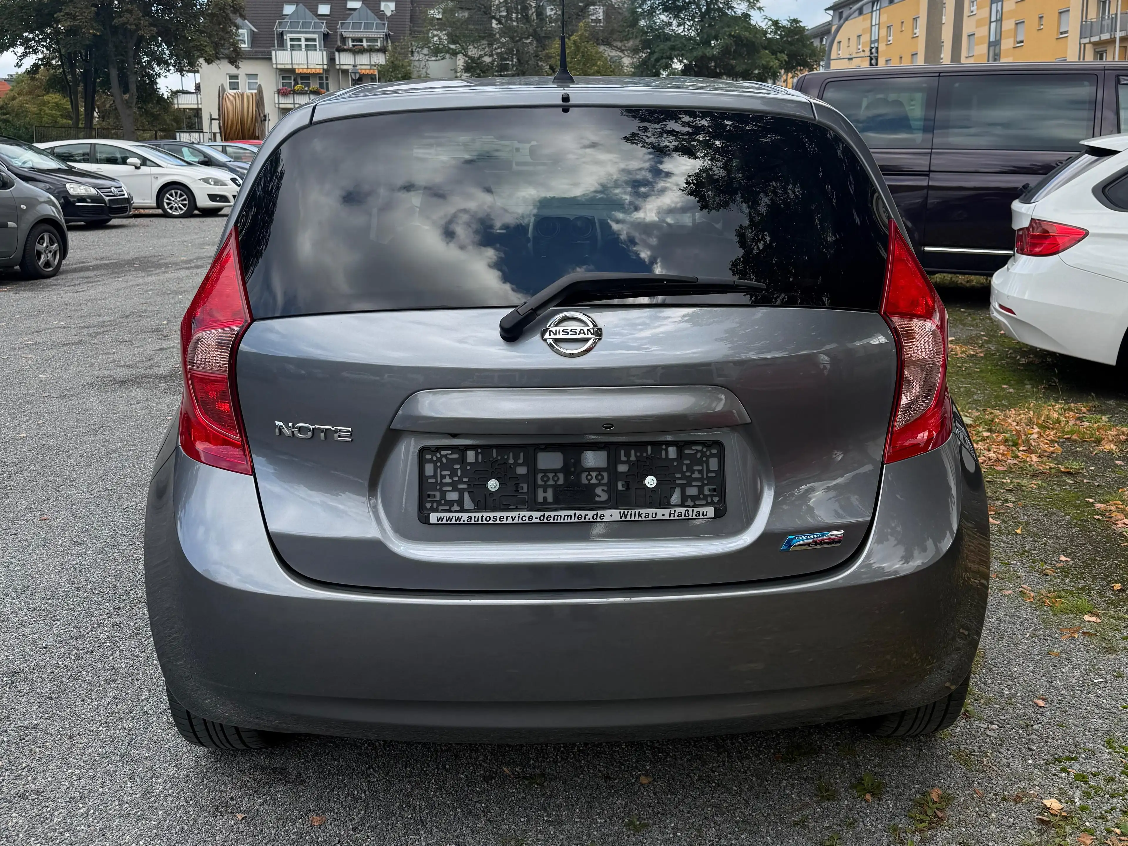 Nissan Note Tekna — photo 4