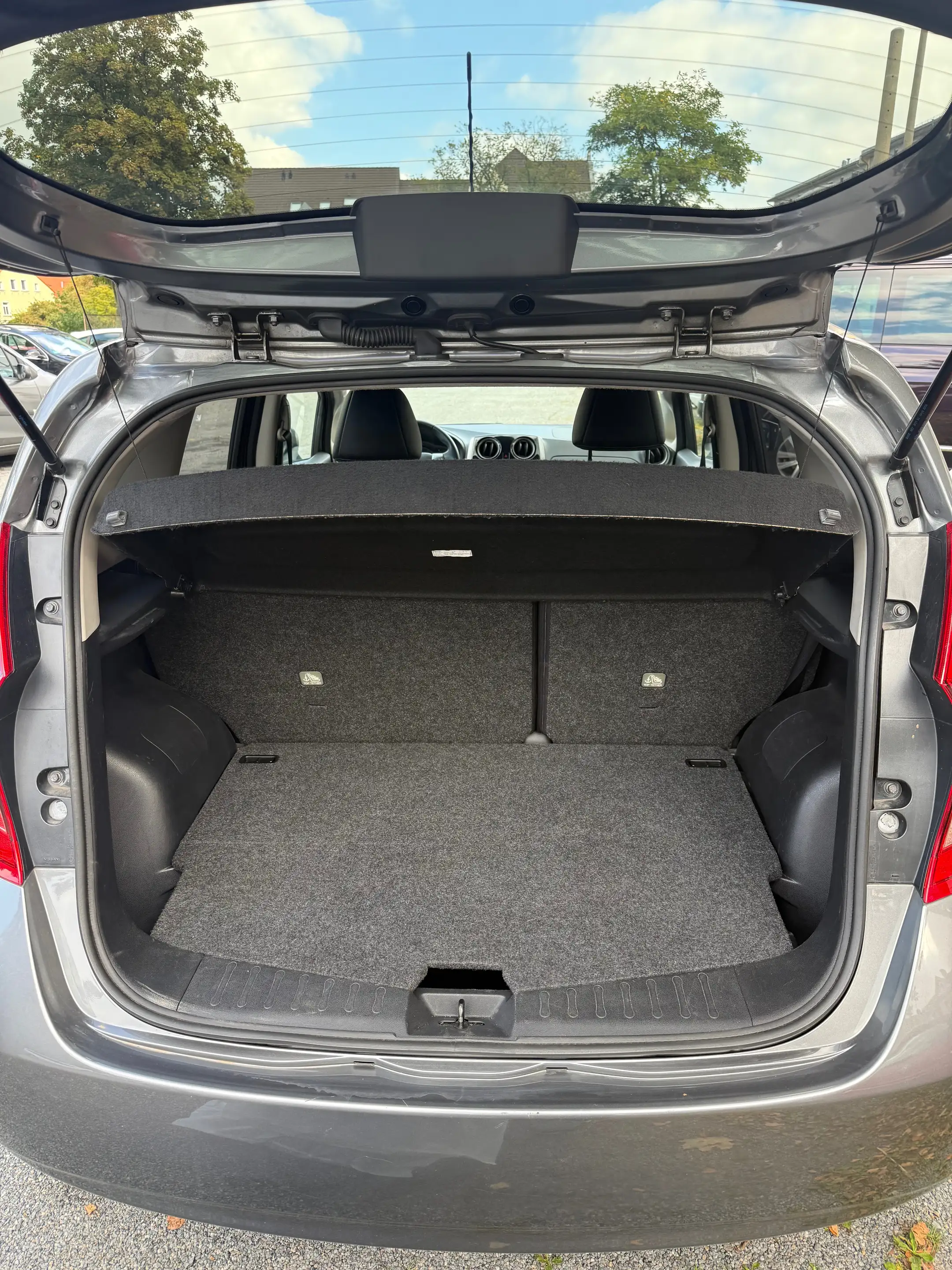 Nissan Note Tekna — photo 9