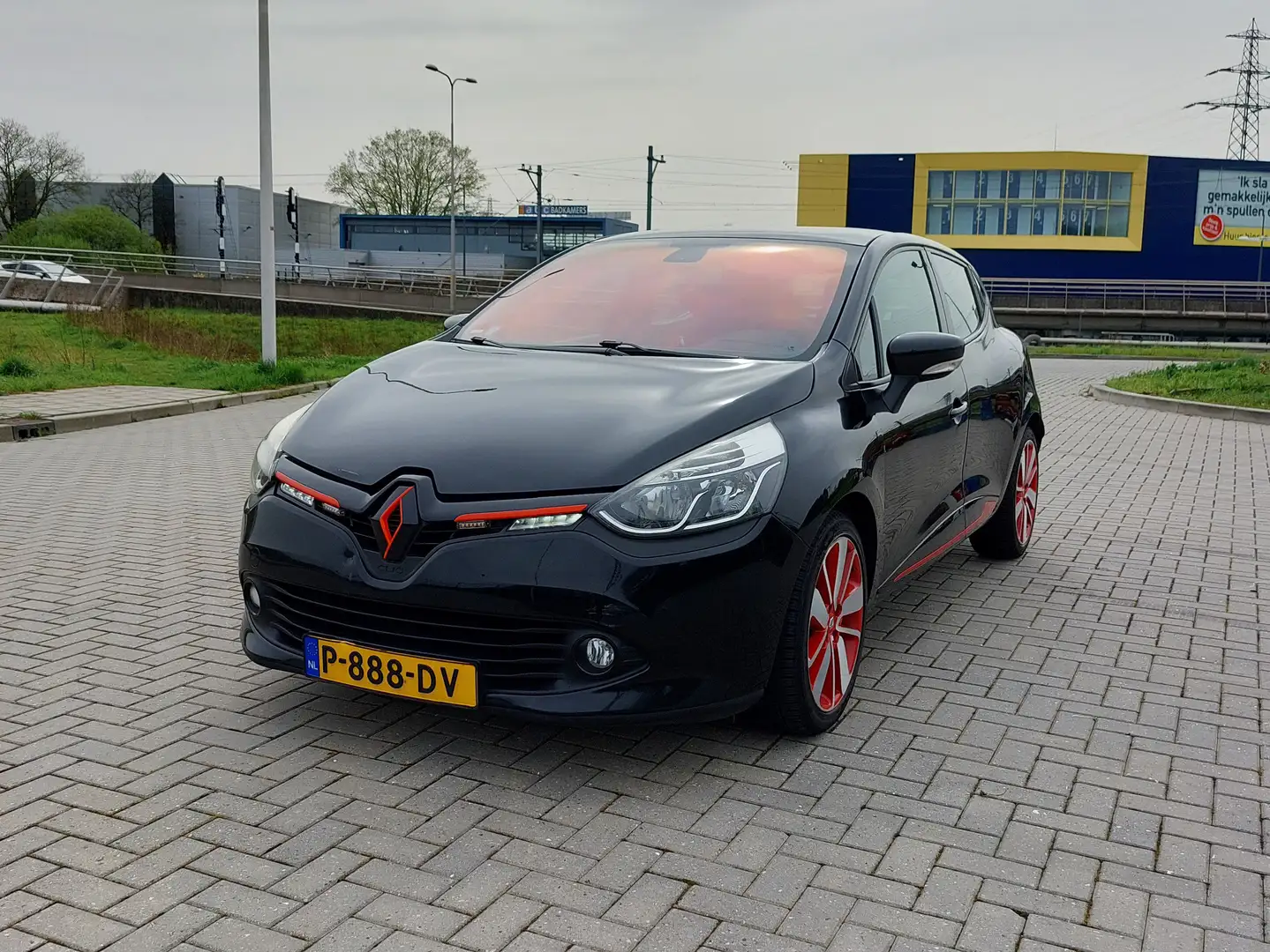 Renault Clio 0.9 TCe Expression Zwart - 1