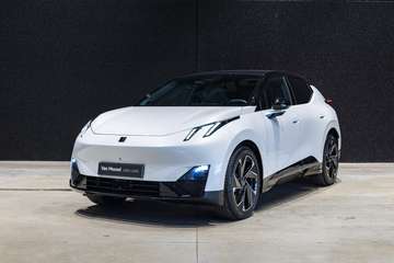 More 360° CAM | LED | NAVI| CARPLAY