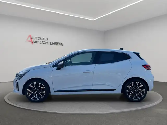 Mitsubishi Colt view 2