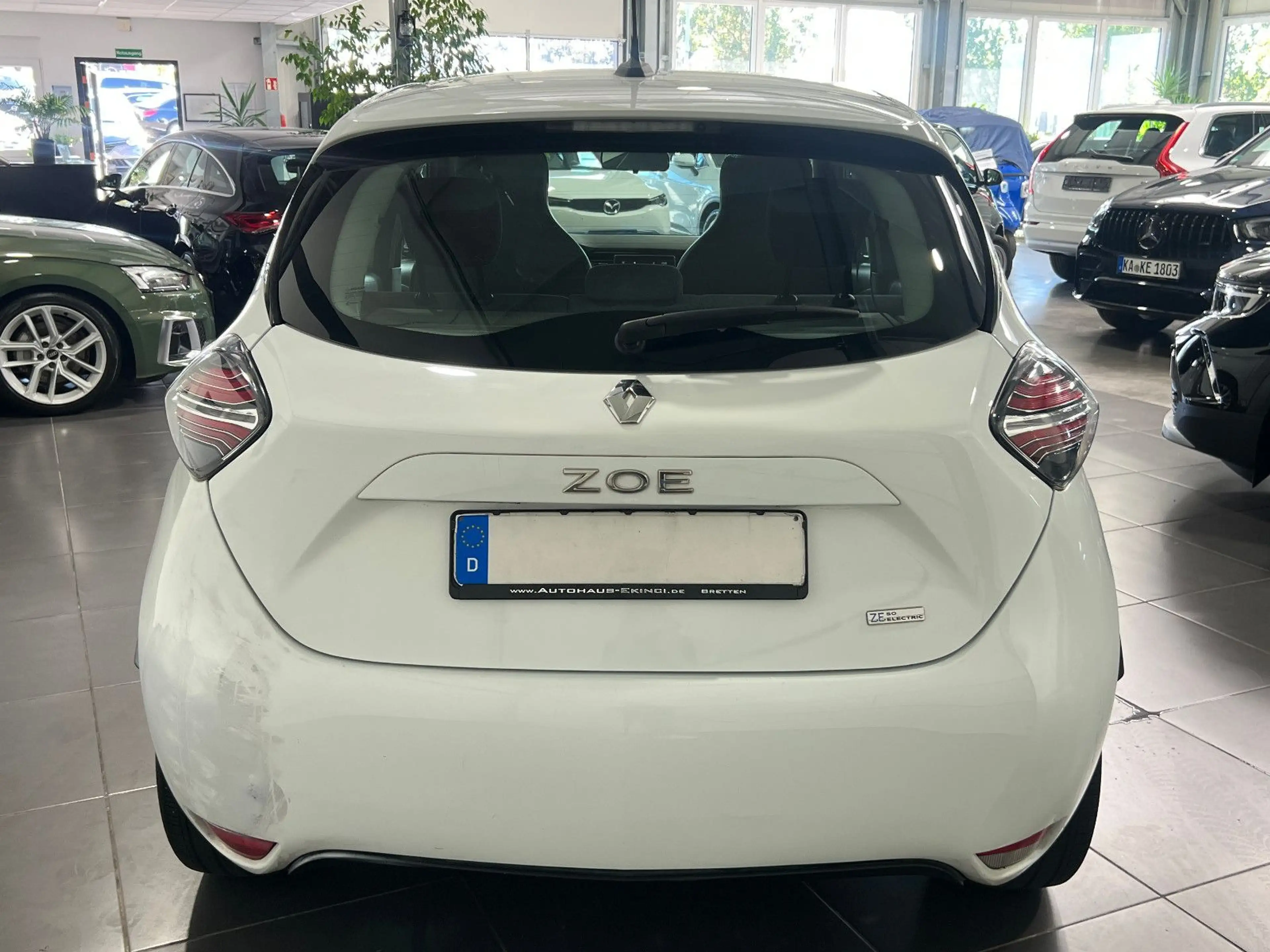 Renault ZOE Automatik **Navi*LED*SHZ*PDC*Spur*BT** — photo 7