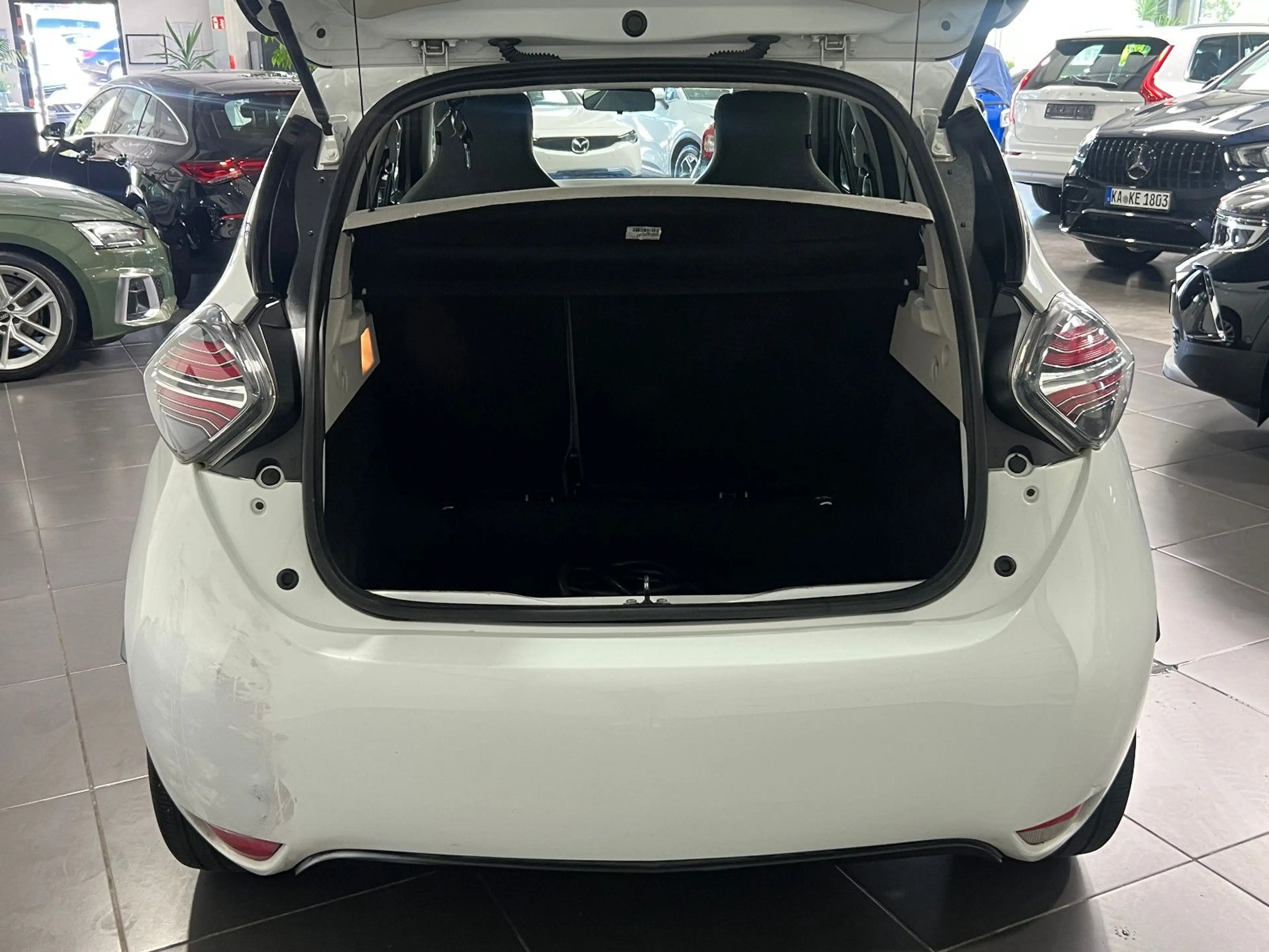 Renault ZOE Automatik **Navi*LED*SHZ*PDC*Spur*BT** — photo 8
