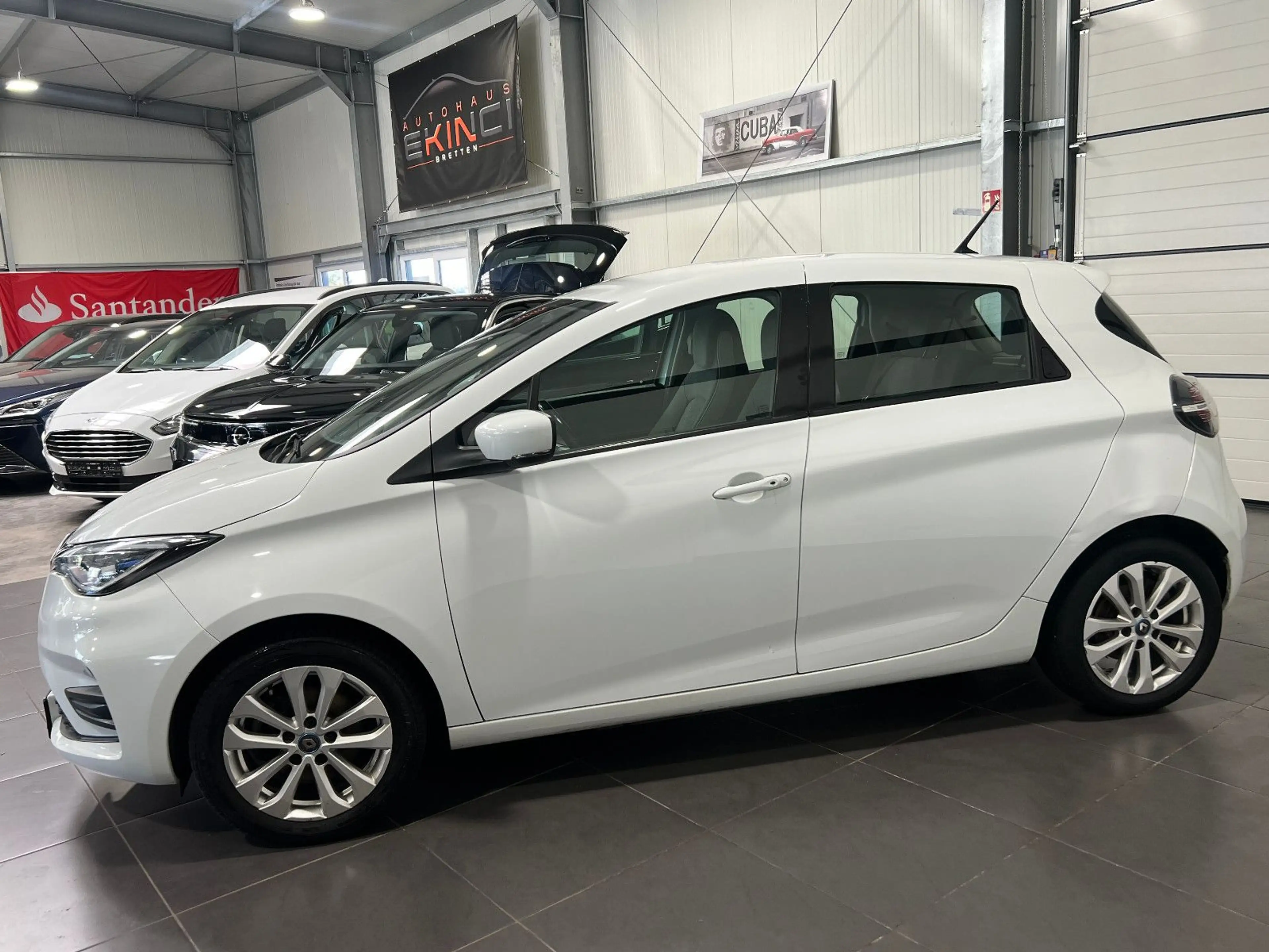 Renault ZOE Automatik **Navi*LED*SHZ*PDC*Spur*BT** — photo 2